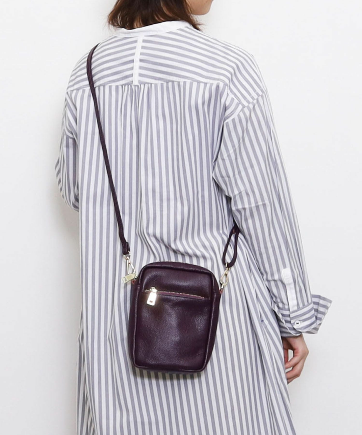 OUTLET SALE】COOCO クーコ 【本革縦型ミニショルダーバッグ】 クーコ