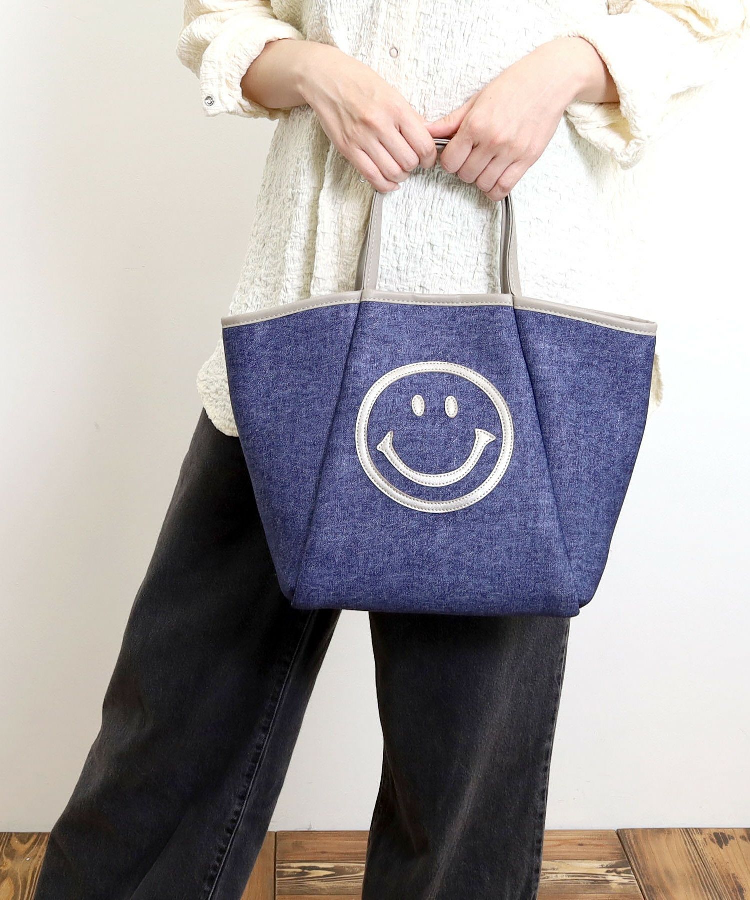 OUTLET SALE】COOCO クーコ 【COOCO x SMILEY トート】 レディース