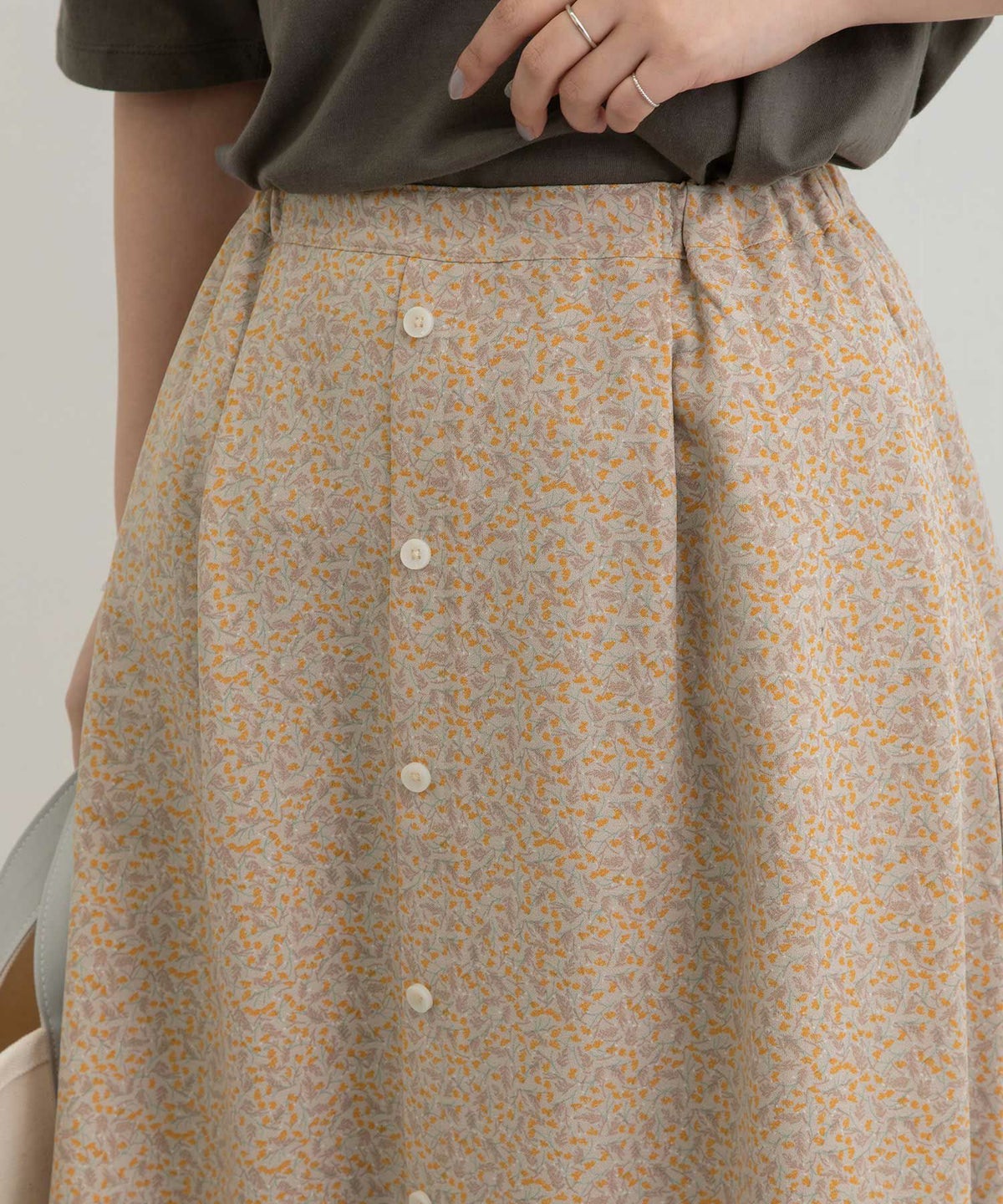 モデル身長：162cm