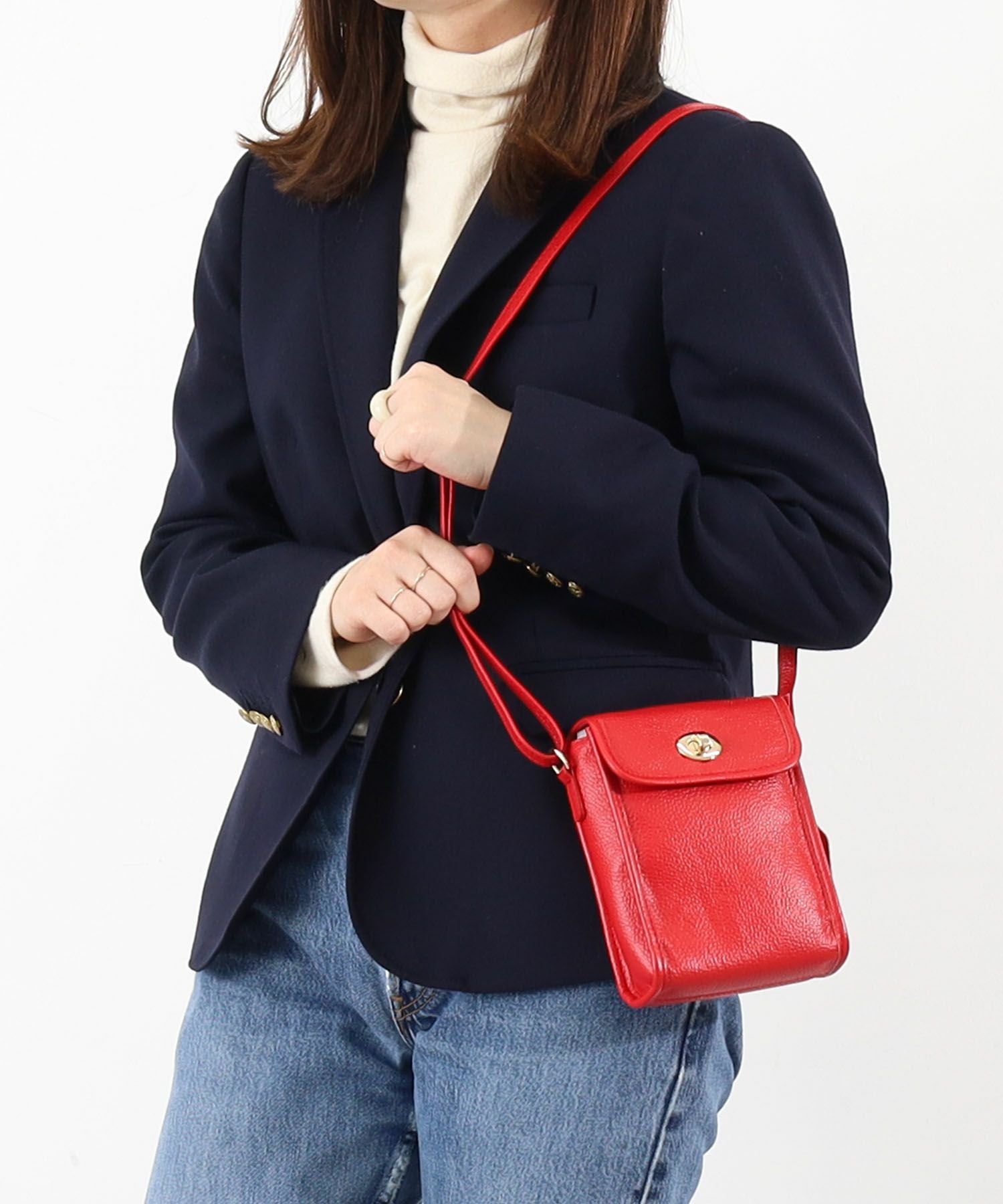 OUTLET SALE】COOCO クーコ 【本革ヒネリ金具縦型ショルダーバッグ