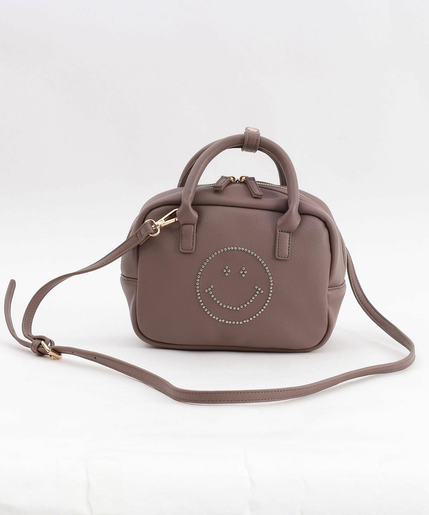 OUTLET SALE】クーコ COOCO SMILEY／スタッズフェイクレザー