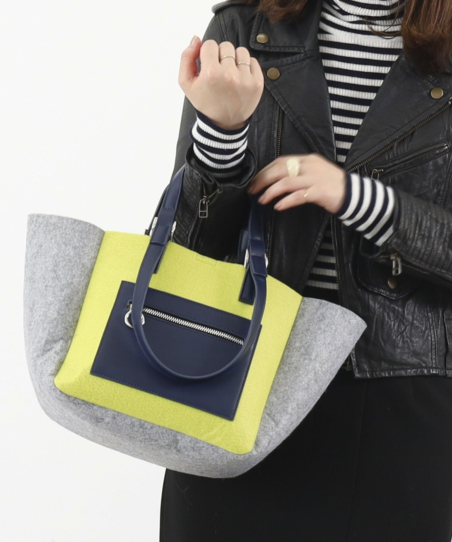 OUTLET SALE】クーコ COOCO ダブルハンドルフェルトトートバッグ／A4