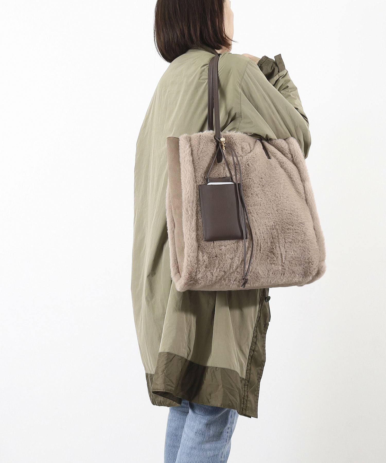 OUTLET SALE】クーコ COOCO ポーチ付リバーシブルムートン風2WAY