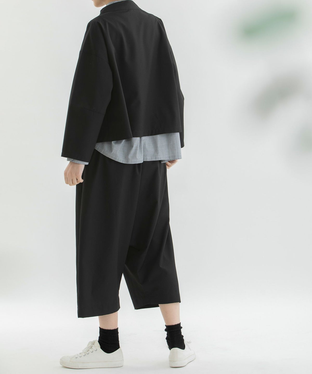 ブラック / モデル身長：170cm