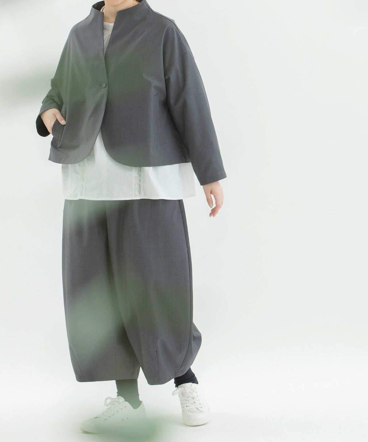 ダークグレー / モデル身長：162cm