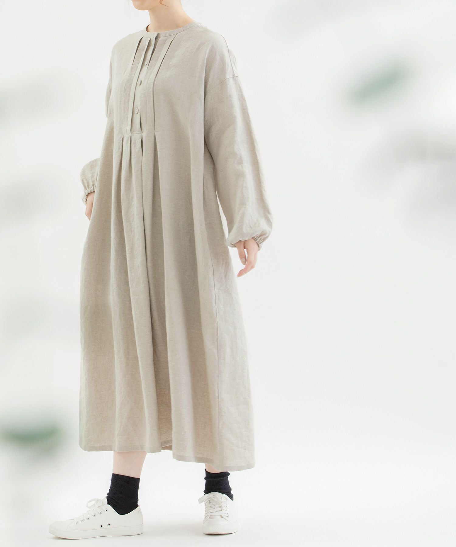 SUMMER SALE】ノーカラータックづかいリネンワンピース | COO ONLINE
