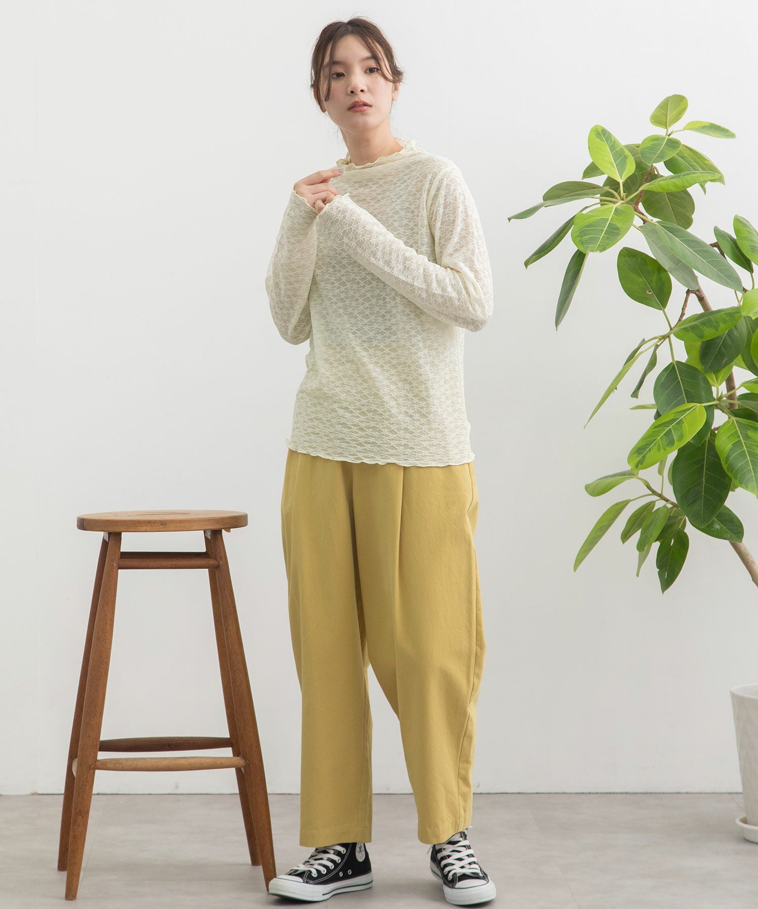 断*中様 soor ploom turtleneck 2Y 花柄　タートルネック 断*中様 soor ploom turtleneck 2Y 花柄 タートルネック 50%OFF