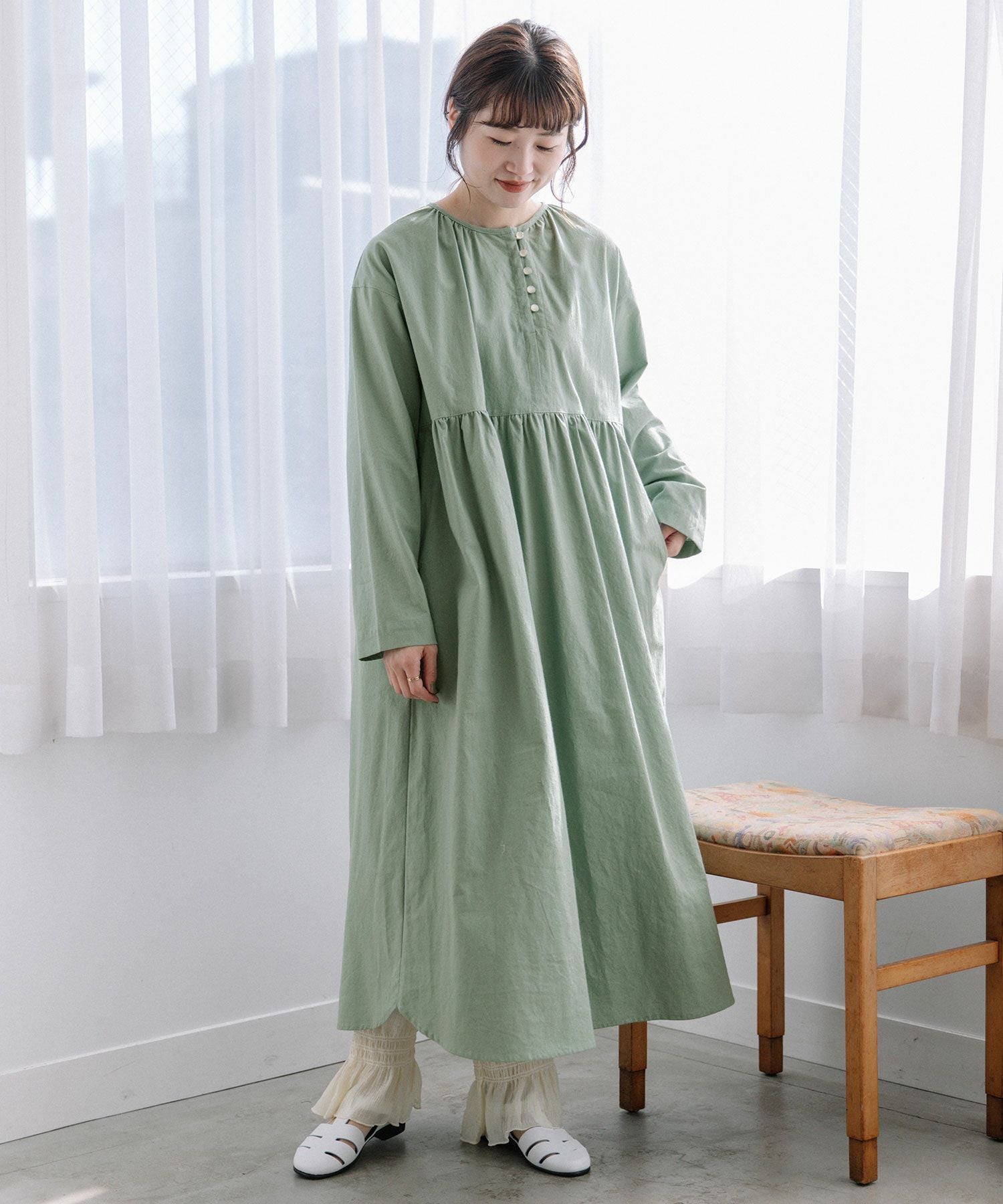 PRE SALE＞並びボタンギャザーワンピース | COO ONLINE
