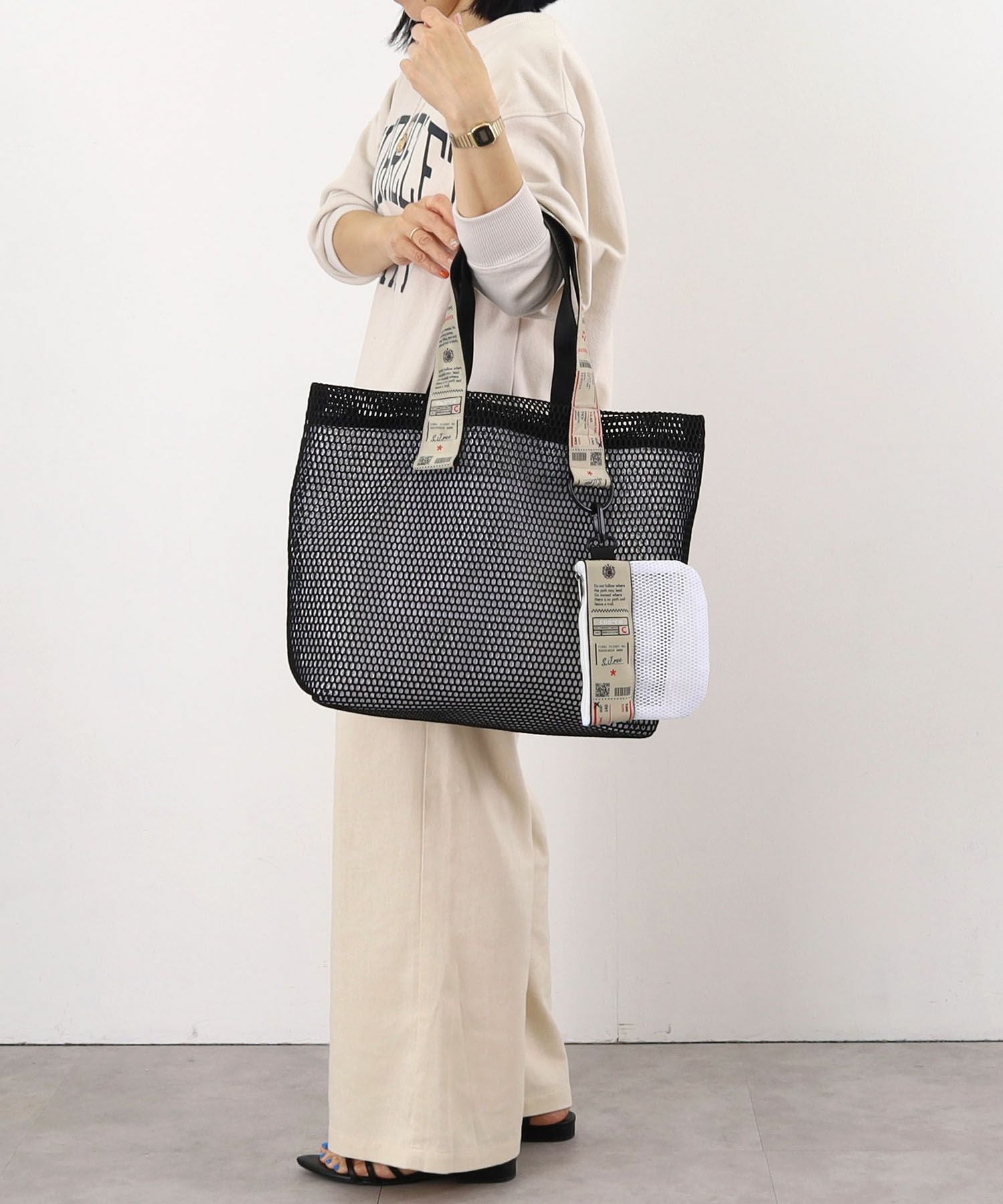 OUTLET SALE】クーコ COOCO ポーチ付オリジナル柄テープメッシュトート