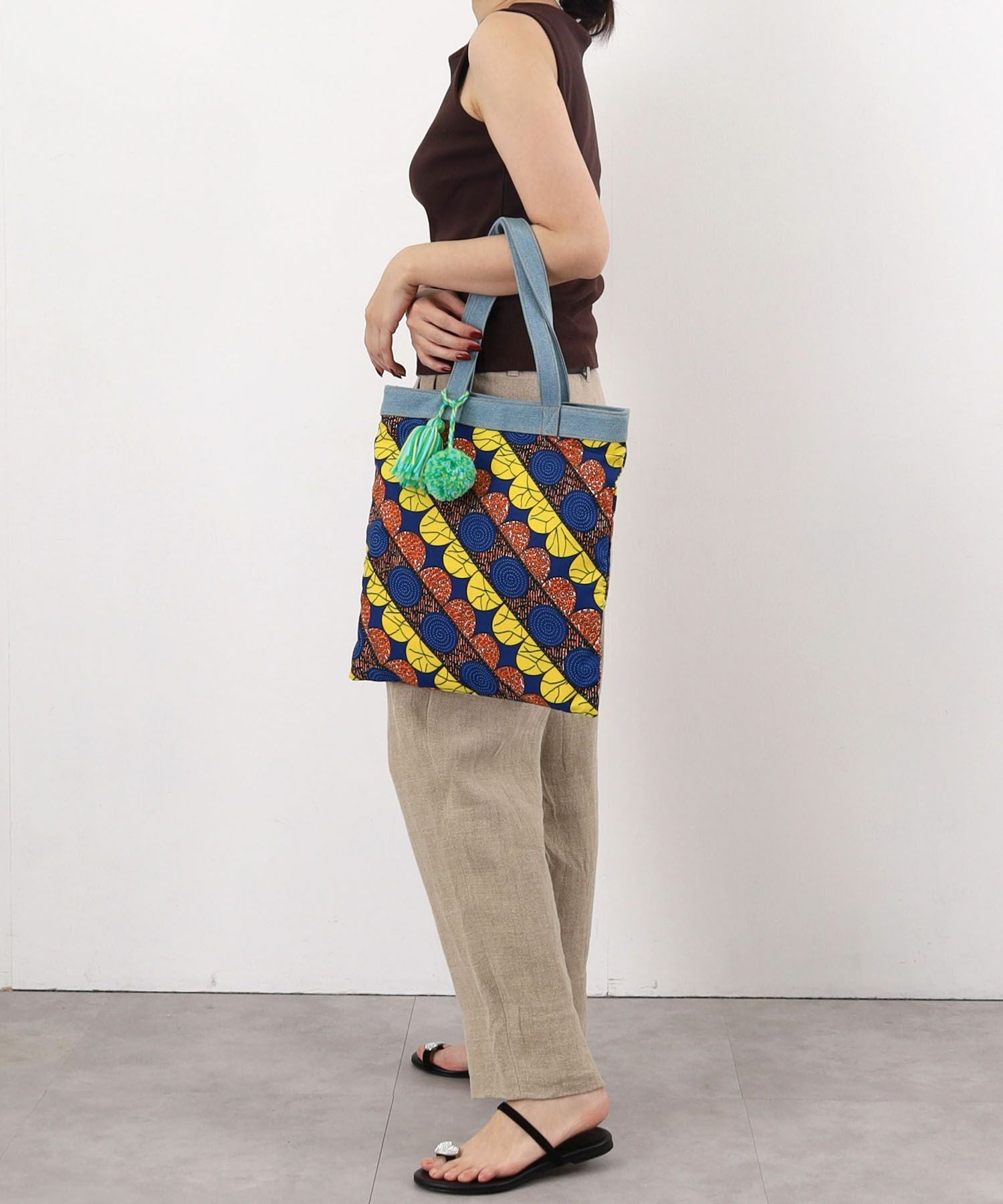 OUTLET SALE】クーコ COOCO アフリカン柄xデニム縦型トートバッグ