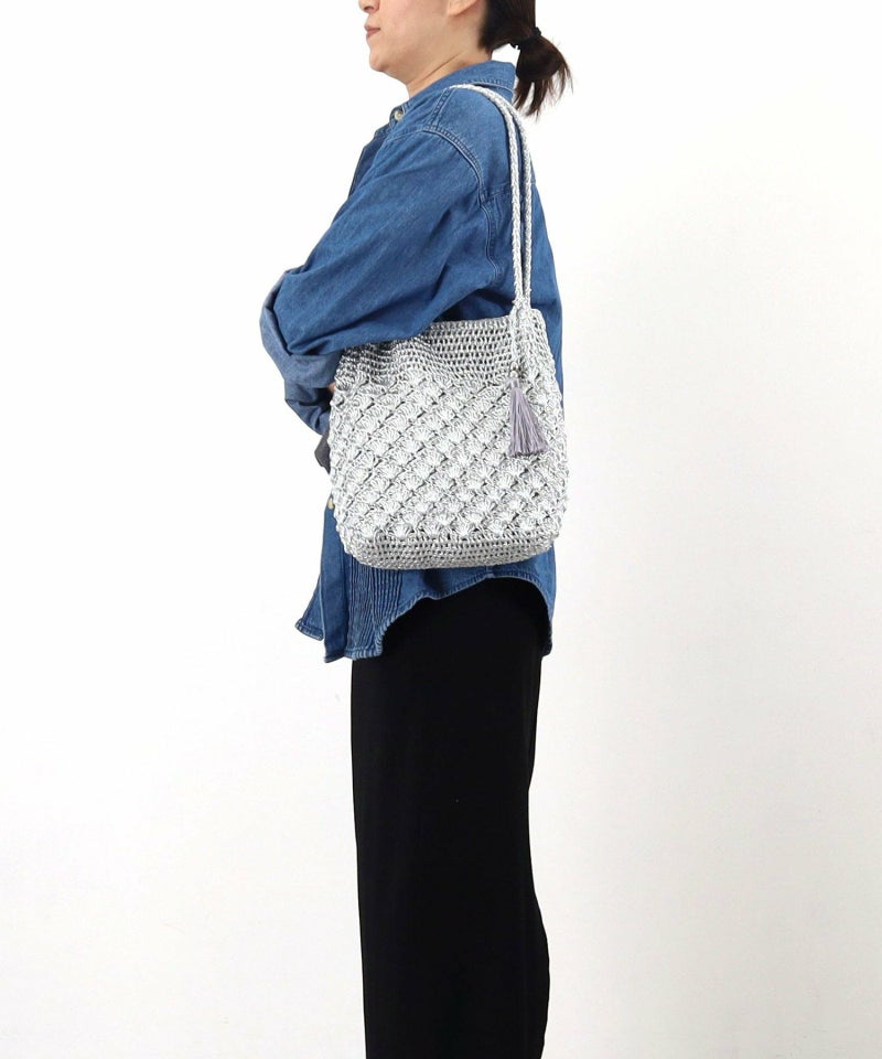 タッセルがポイント♪