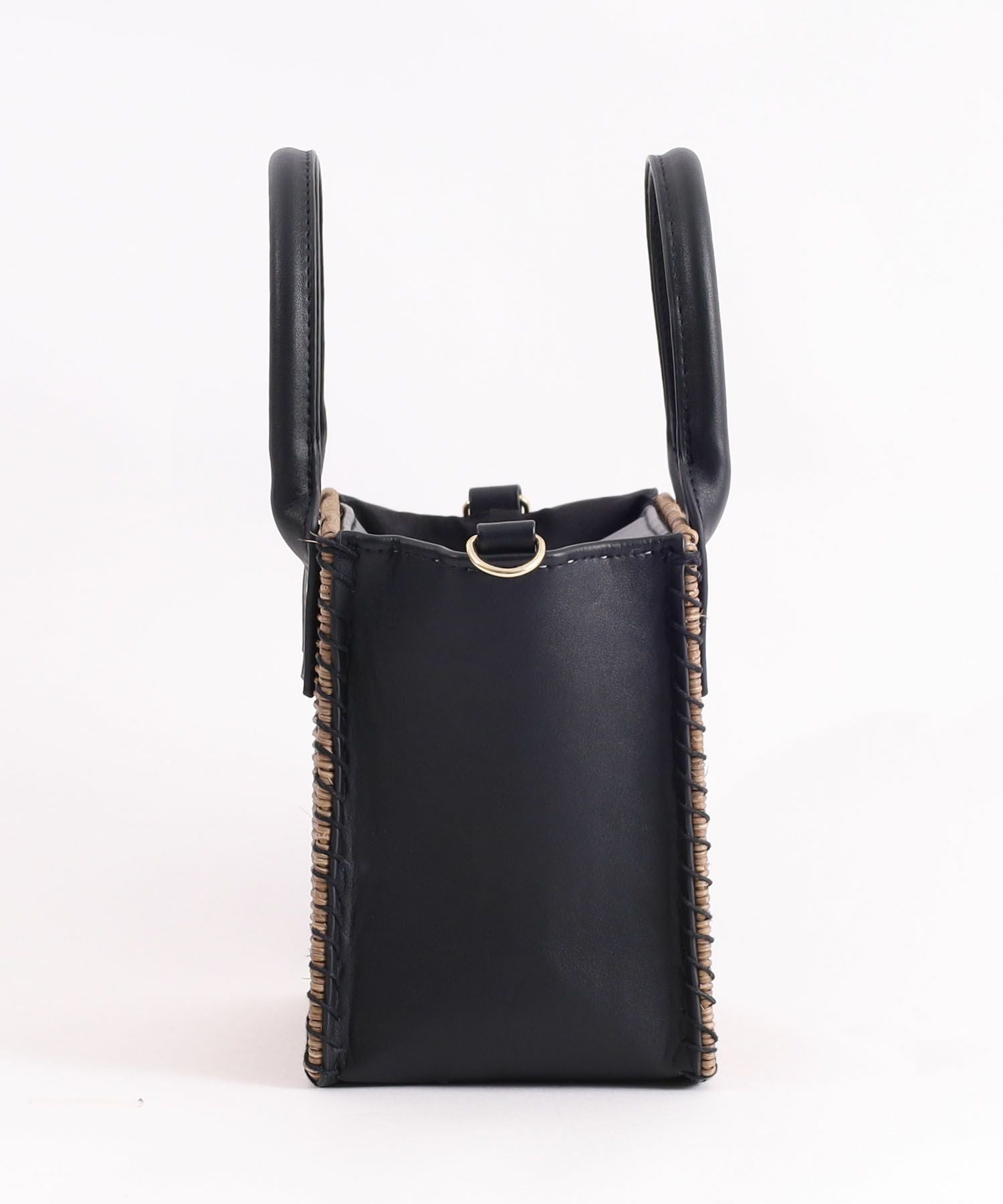 OUTLET SALE】クーコ COOCO フェイクレザーxラタンスクエア2WAY