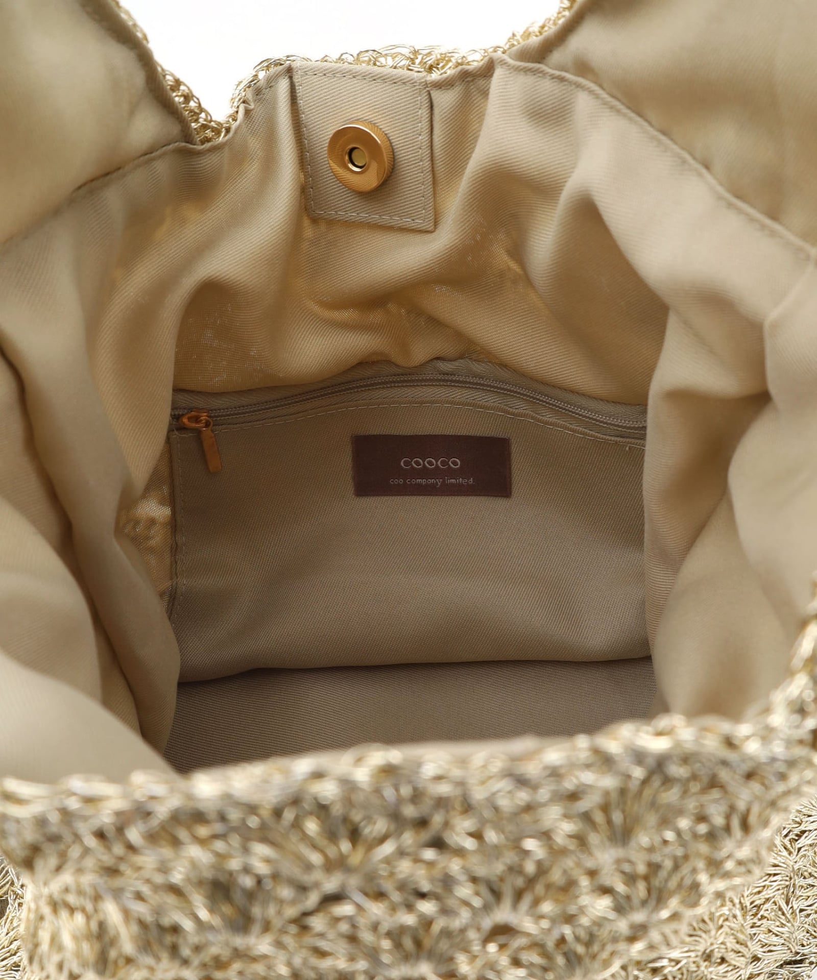 OUTLET SALE】ﾒﾀﾘｯｸ柄編みﾜﾝｼｮﾙﾀﾞｰﾊﾞｯｸﾞ | COO ONLINE