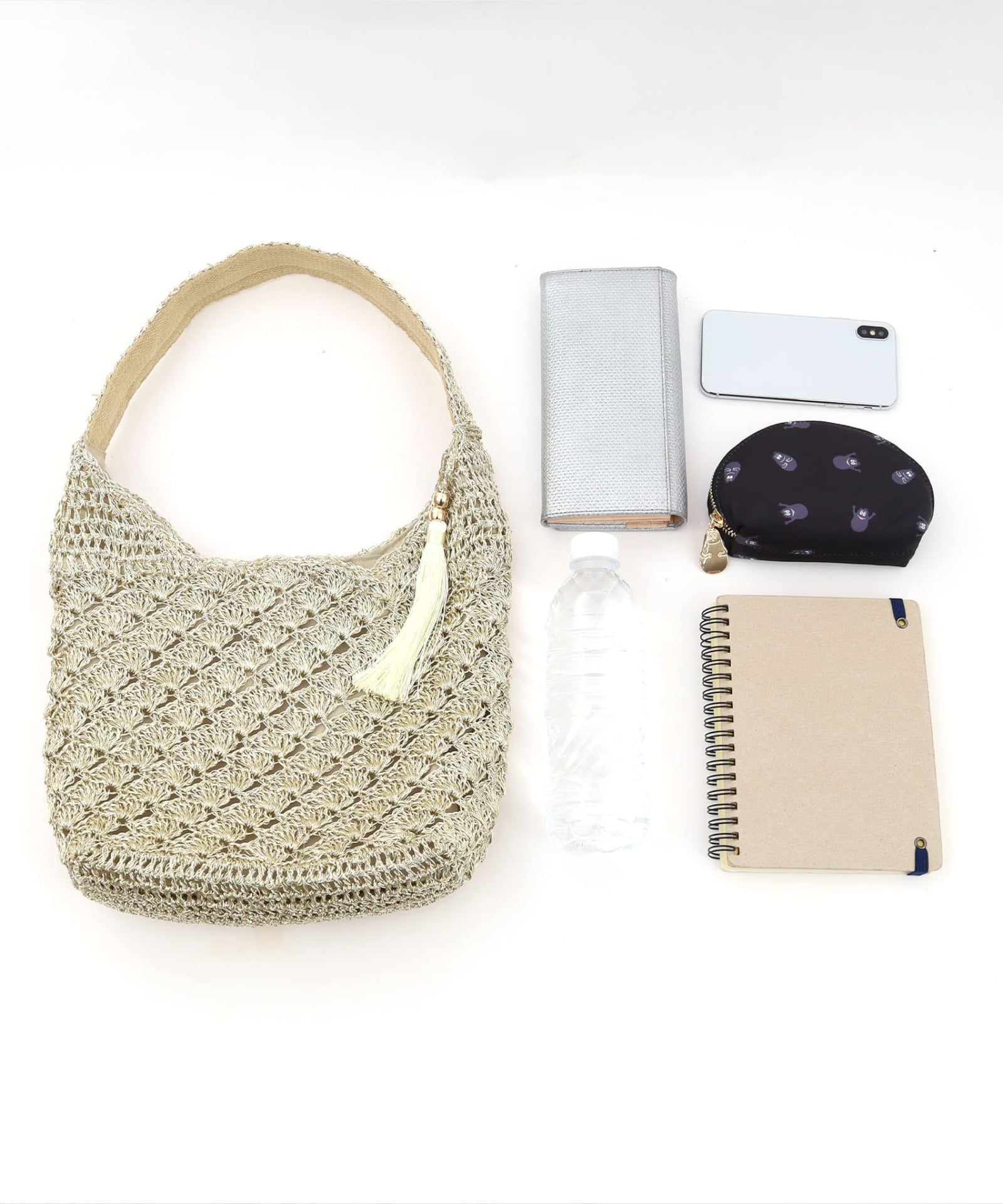 スーパーSALE】 半額 50%OFF ﾒﾀﾘｯｸ柄編みﾜﾝｼｮﾙﾀﾞｰﾊﾞｯｸﾞ | COO ONLINE