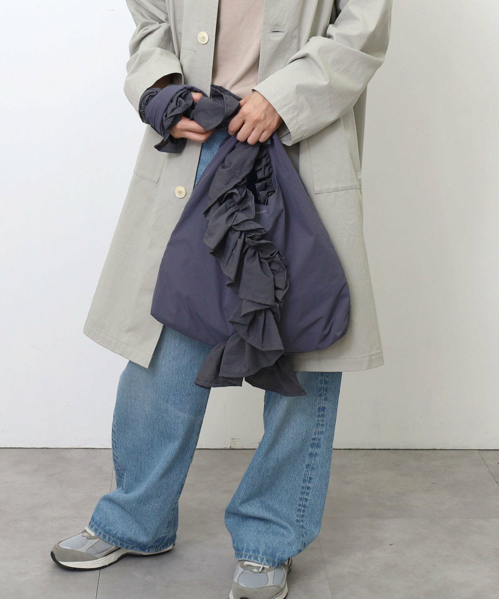 OUTLET SALE】SMIRNASLI サミールナスリ 【フリルワンショルダーバッグ