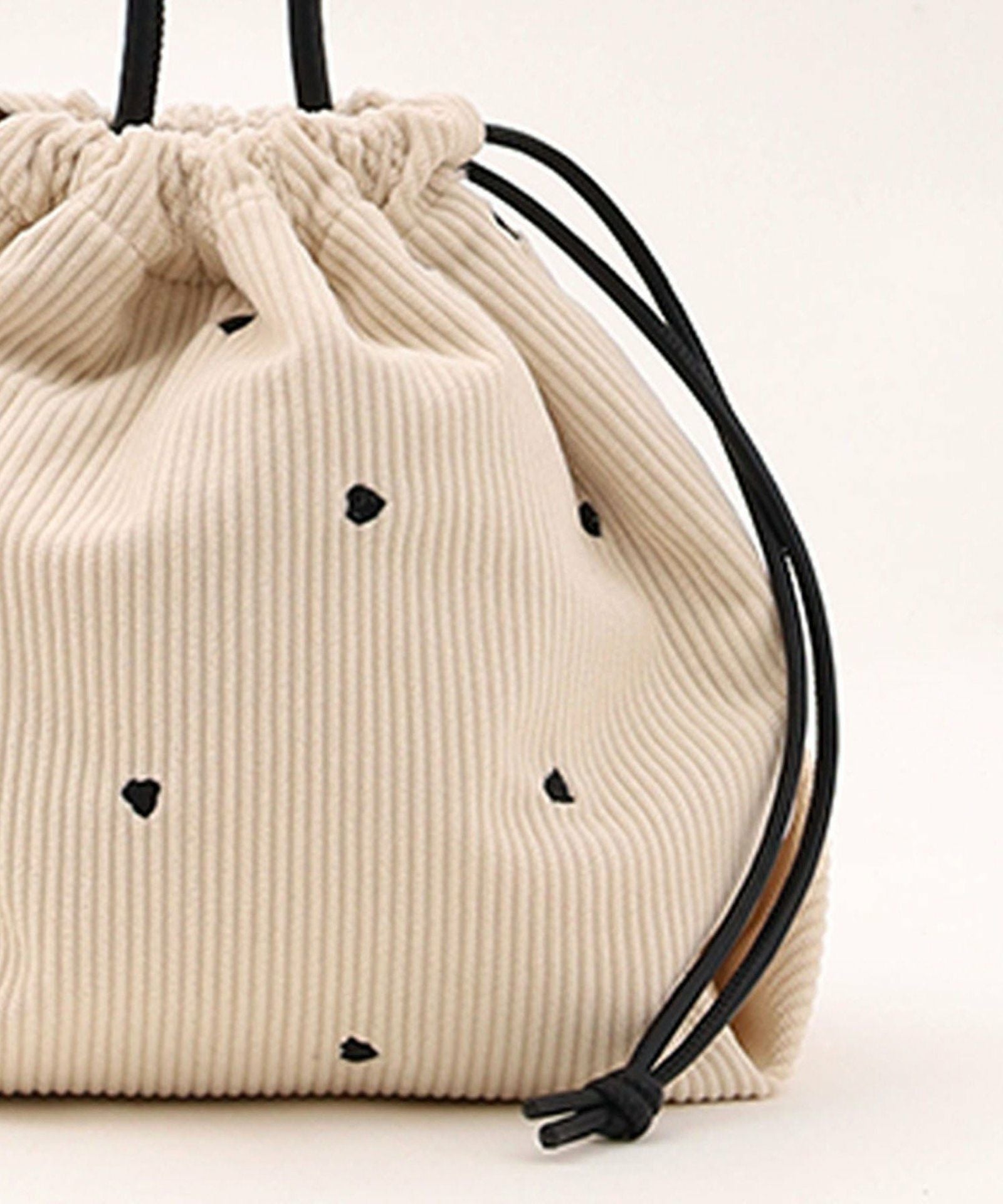 OUTLET SALE】COOCO クーコ 【ハート刺繍コーデュロイ巾着バッグ