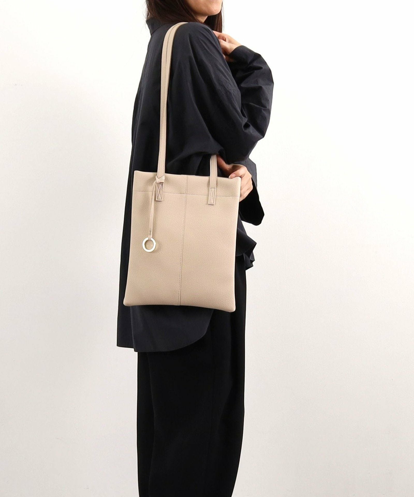 OUTLET SALE】COOCO クーコ 【フェイクレザーロングハンドルトート