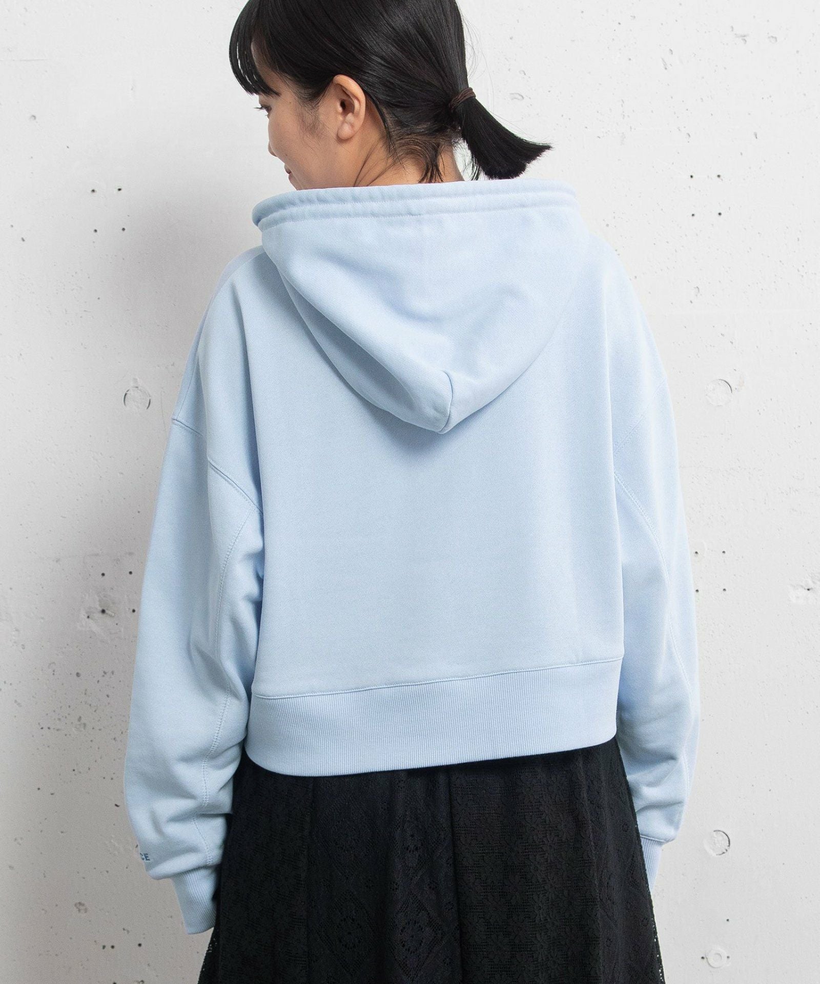 SPECIAL PRICE】ロゴ刺繍クロップドフーディ | COO ONLINE