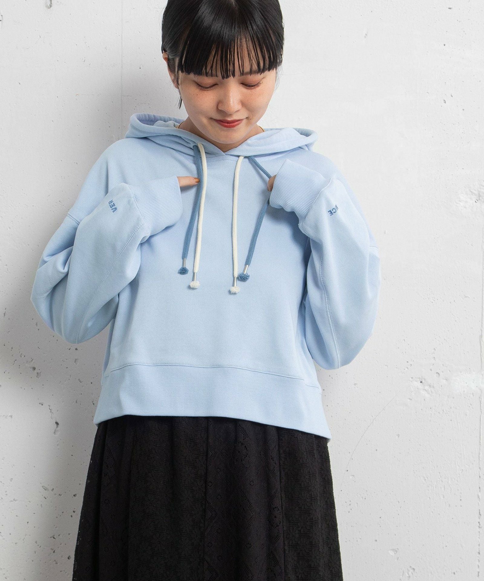 SPECIAL PRICE】ロゴ刺繍クロップドフーディ | COO ONLINE