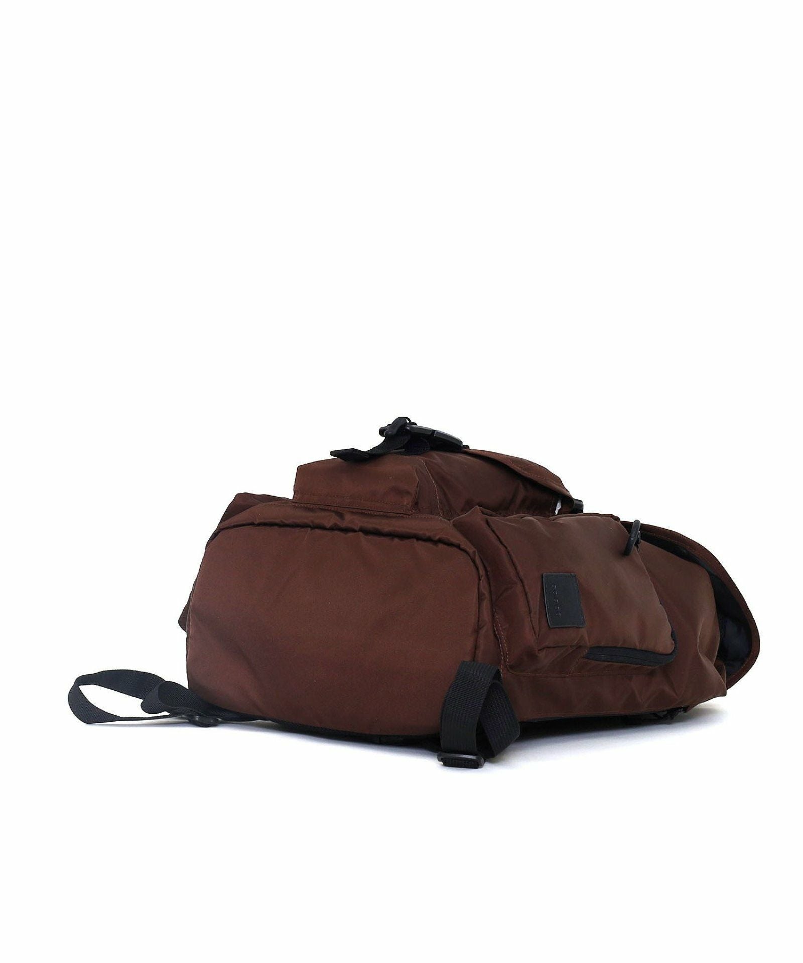 スーパーSALE】 半額 50%OFF フロント3ポケットフラップ