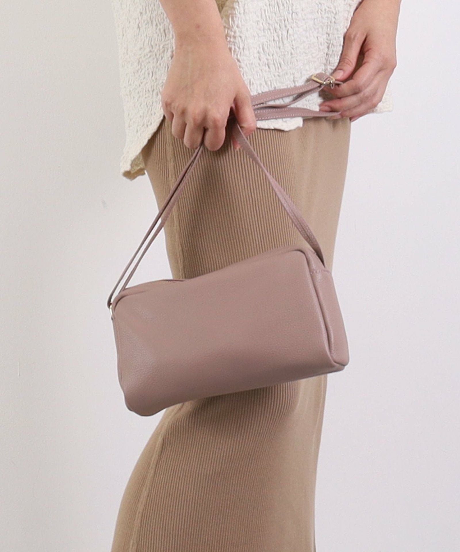 シュリンクレザー横型BOXショルダーバッグ 本革FG | COO ONLINE