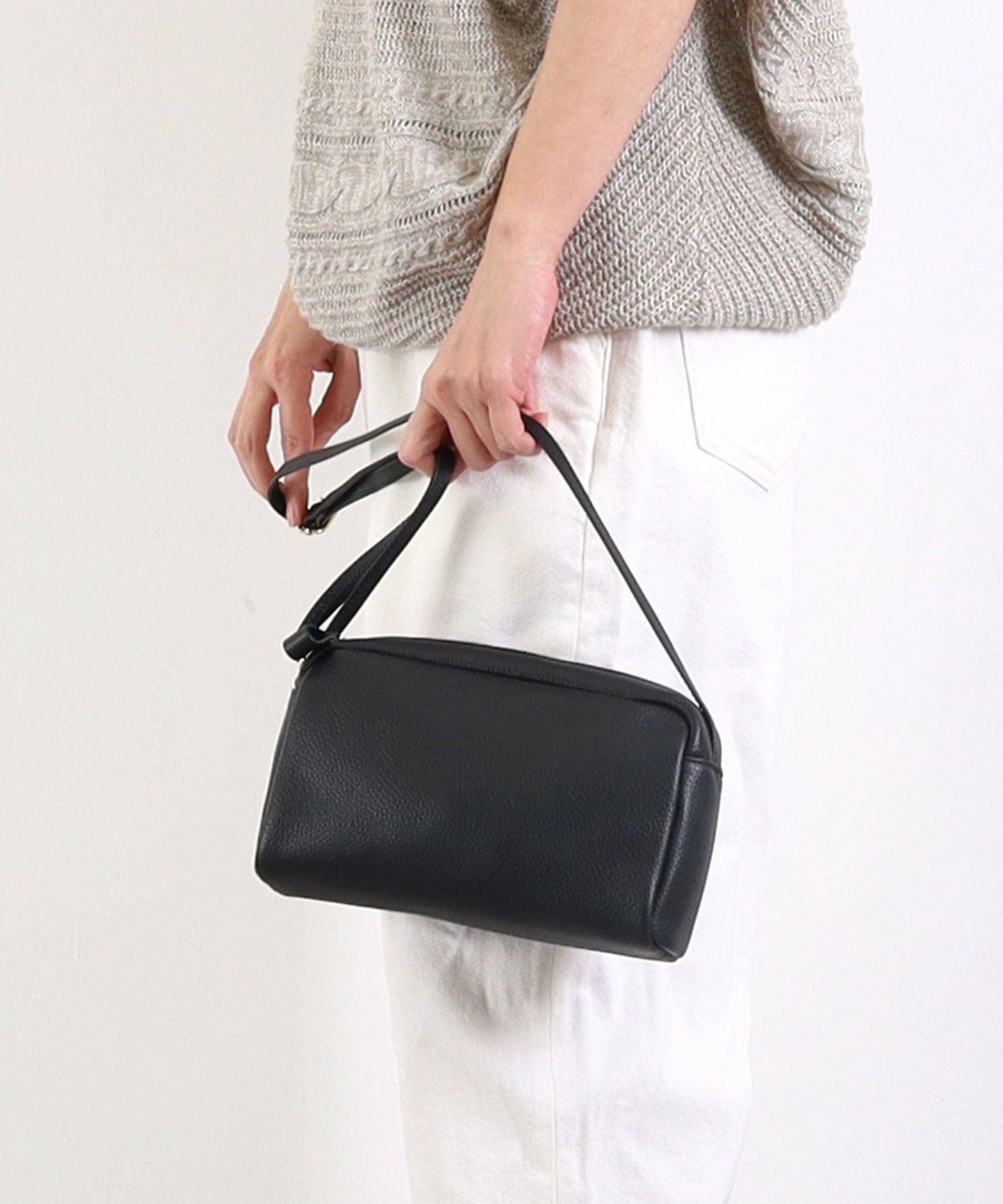 シュリンクレザー横型BOXショルダーバッグ 本革FG | COO ONLINE