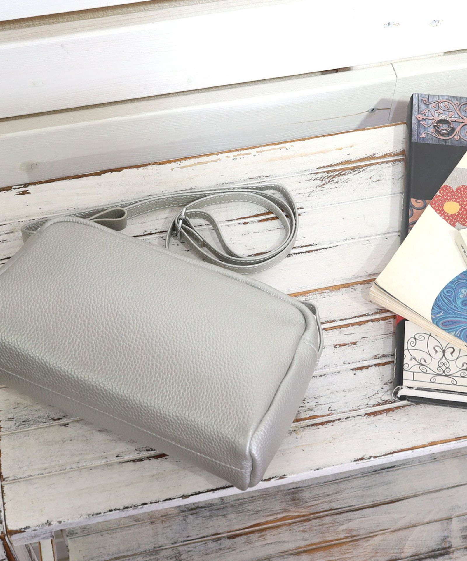 シュリンクレザー横型BOXショルダーバッグ 本革FG | COO ONLINE