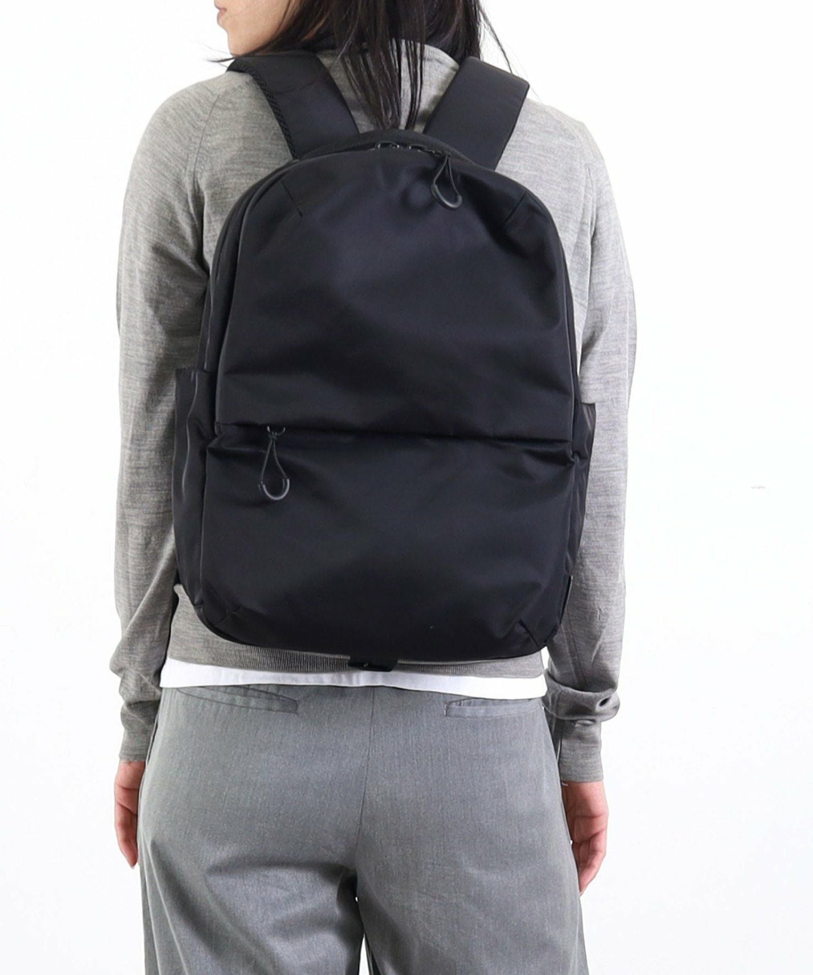 OUTLET SALE】 圧着ファスナー多機能バックパック／A4対応 | COO ONLINE