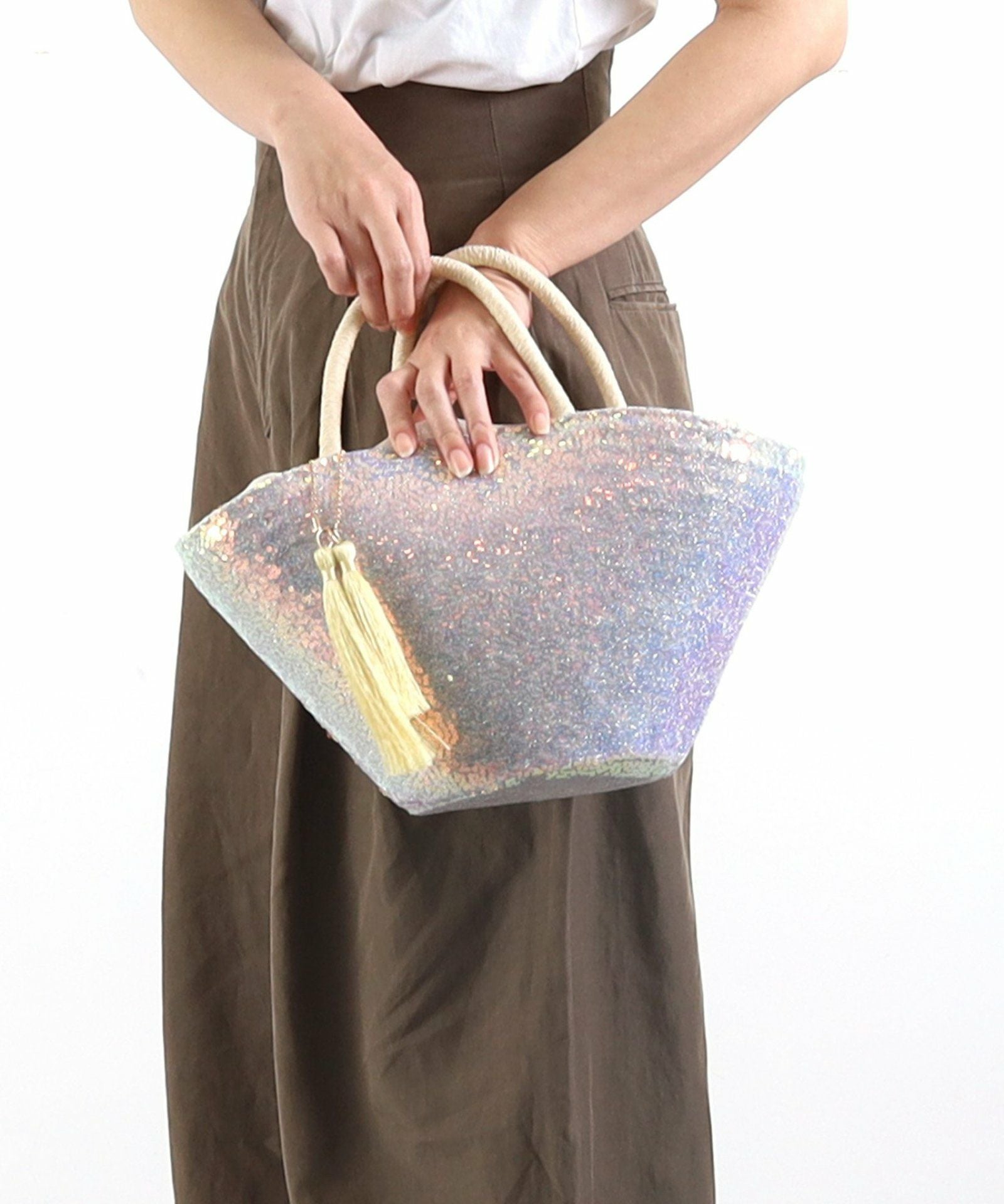 ☆SUMMER SALE☆【OUTLET SALE】 タッセル付スパンコールカゴバッグ