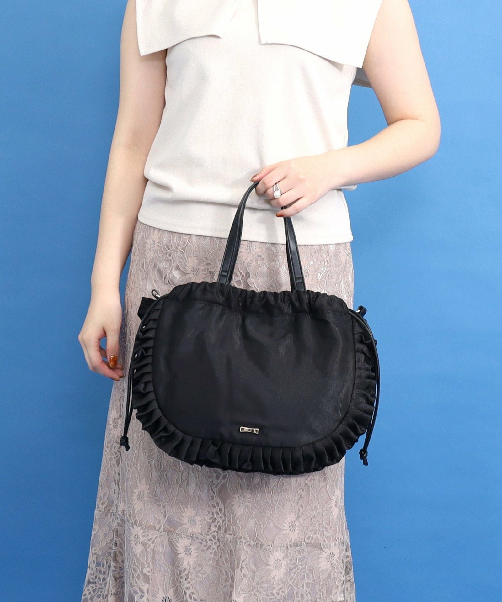 ☆SUMMER SALE☆【OUTLET SALE】フリル巾着ショルダーバッグ | COO ONLINE