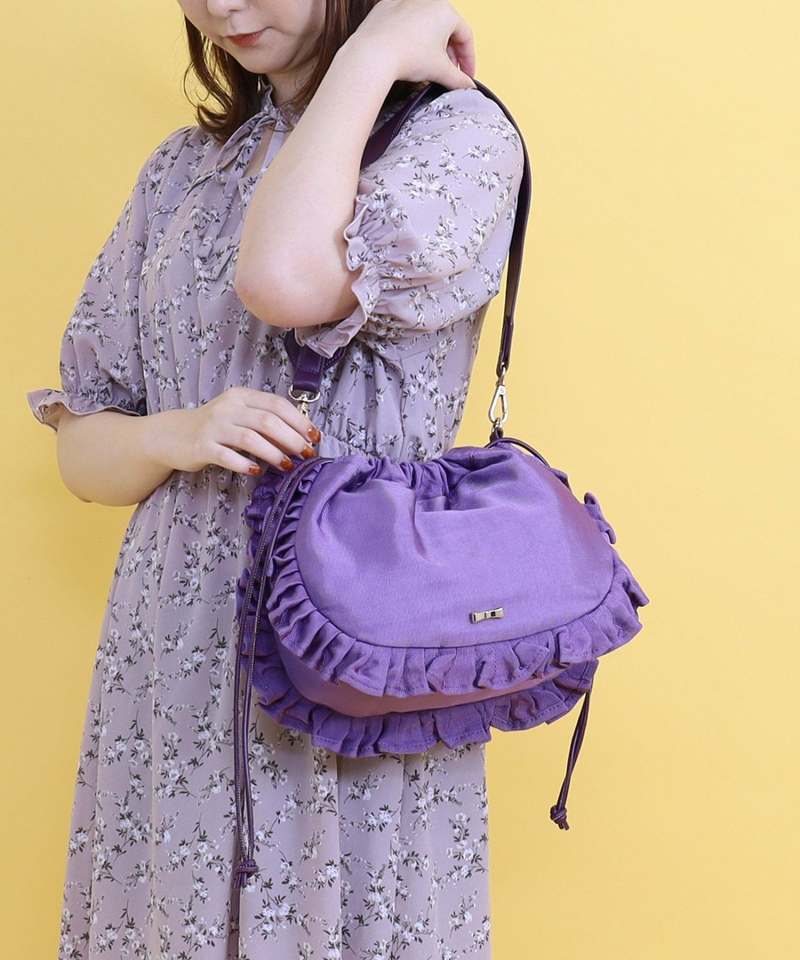 ☆SUMMER SALE☆【OUTLET SALE】フリル巾着ショルダーバッグ | COO ONLINE