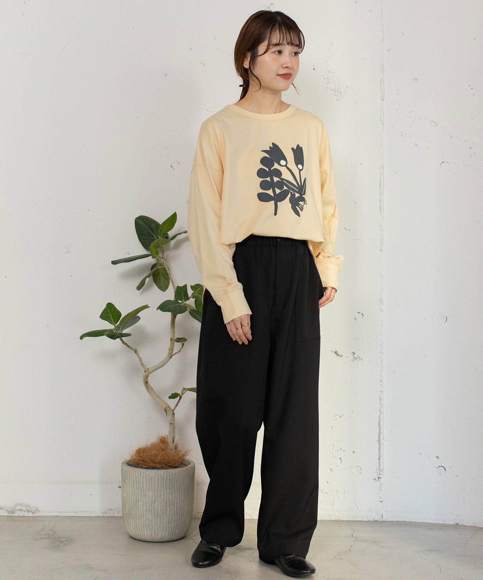 SPECIAL PRICE】発泡プリントボタニカルイラストトップス | COO ONLINE