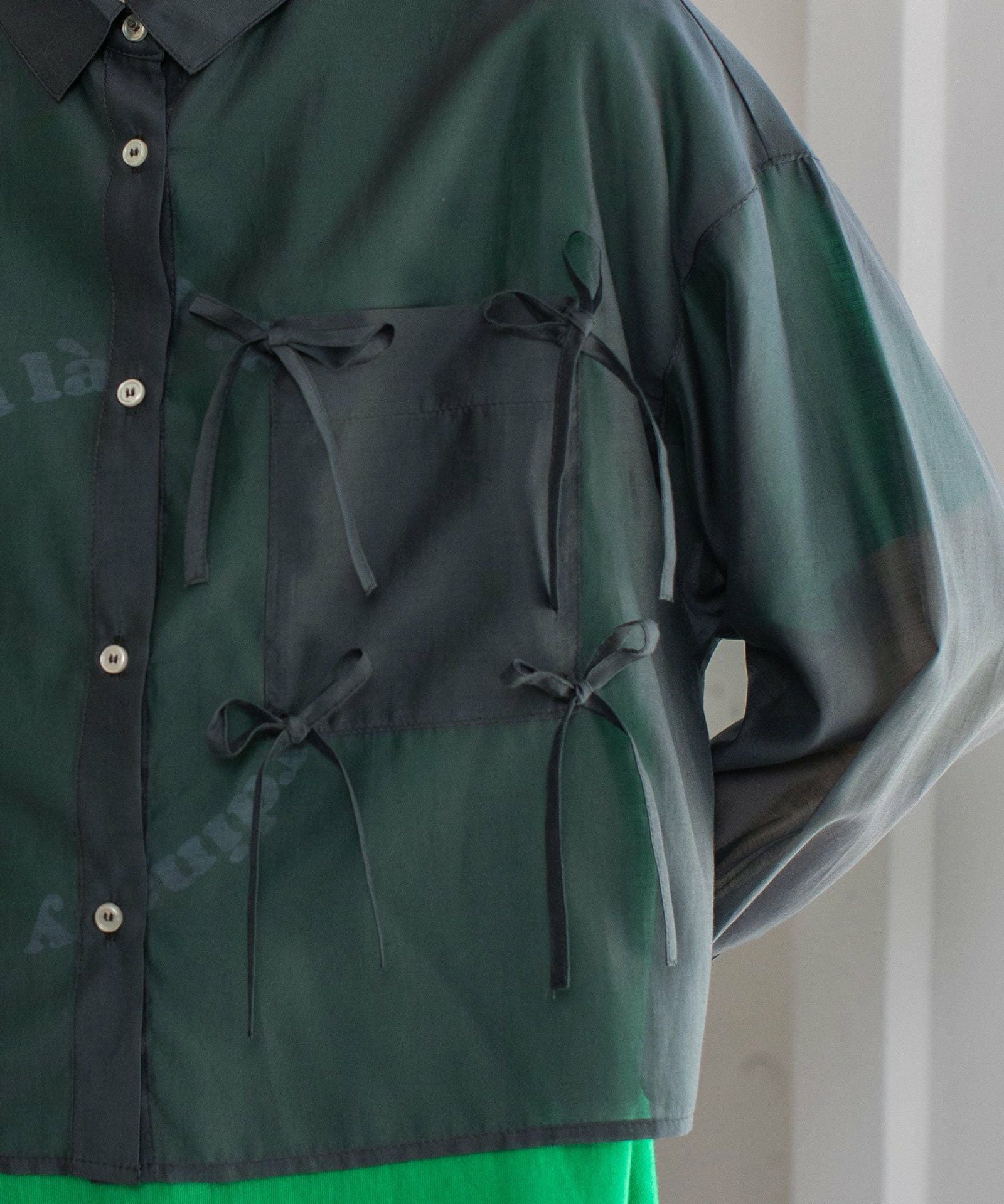 cocoさん専用 完売 新品未使用 タグつき リボンシャツ pheeny SPECIAL PRICE】シアークロップドmany manyリボンシャツ | COO ONLINE