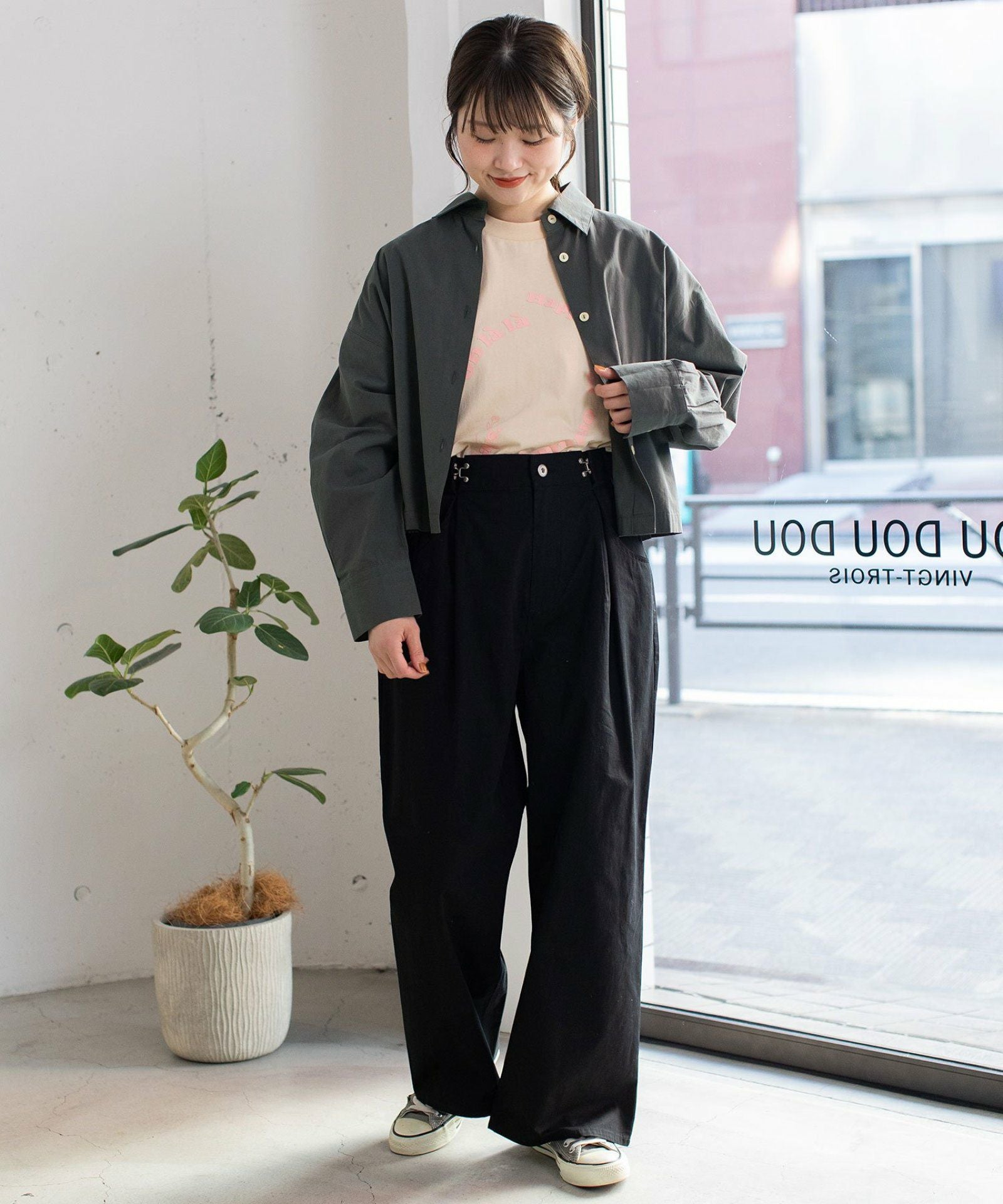 PRE SALE＞セミワイドタックワイドパンツ | COO ONLINE