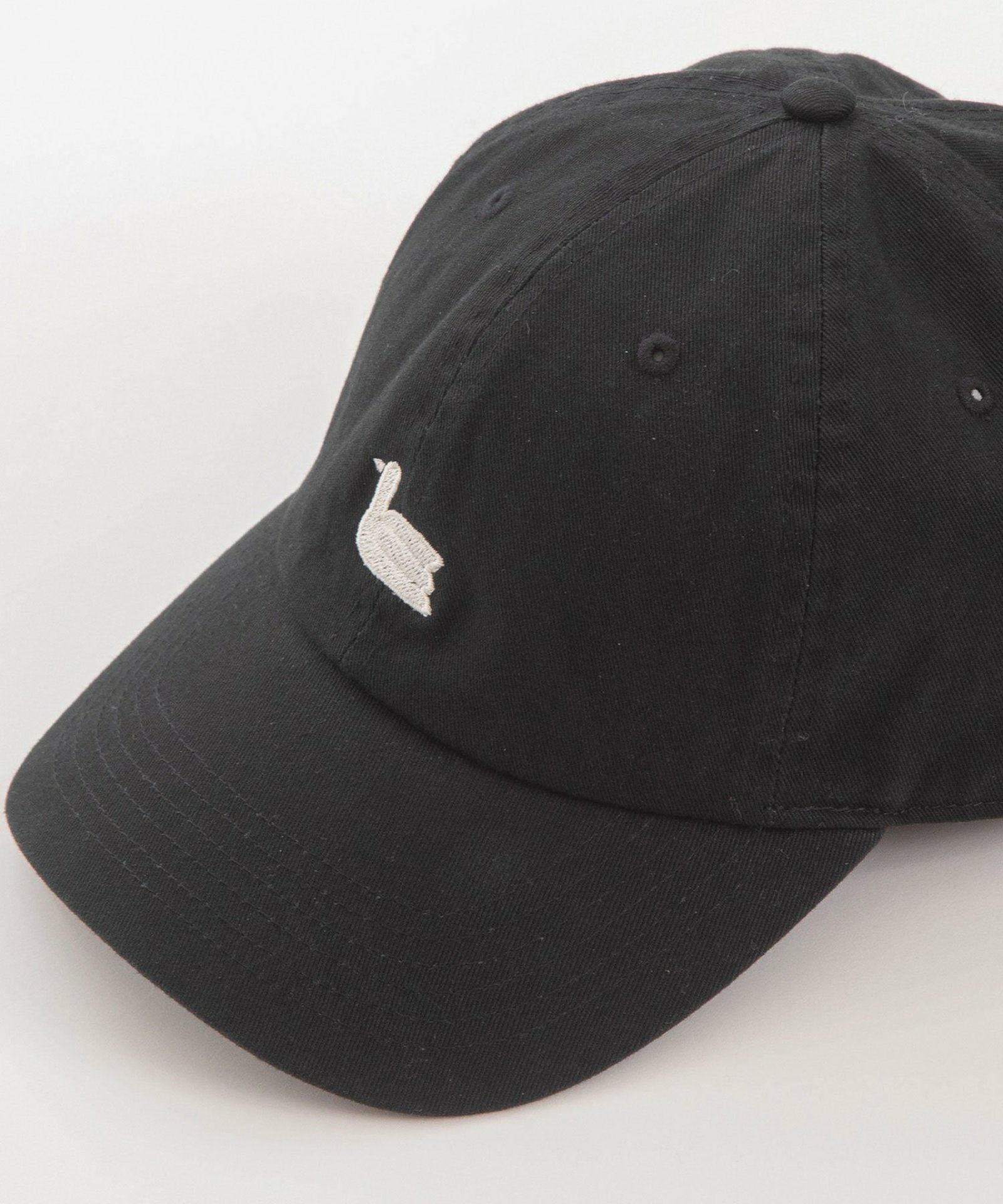 黒キャップ VILLAD 刺繍入り Woodbury Cap コットン刺繍キャップ｜日本製 男女兼用 – kuros.style