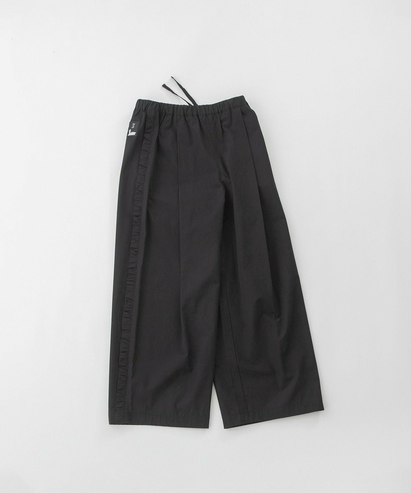 サイドフリルタックパンツ SUMMER SALE】サイドフリルタックパンツ | COO ONLINE