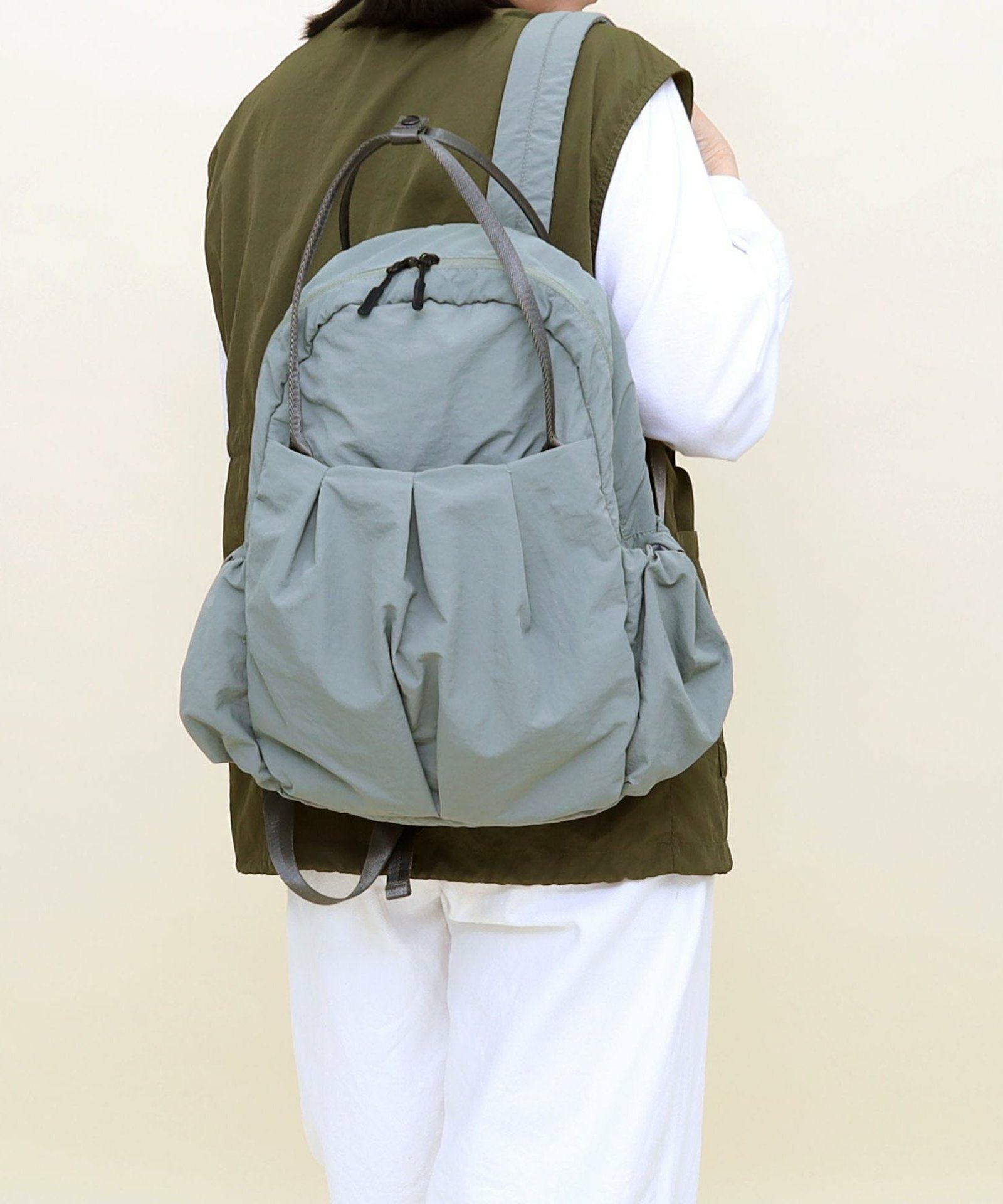 タック入フックラリュックサック／A4対応 定番FG | COO ONLINE