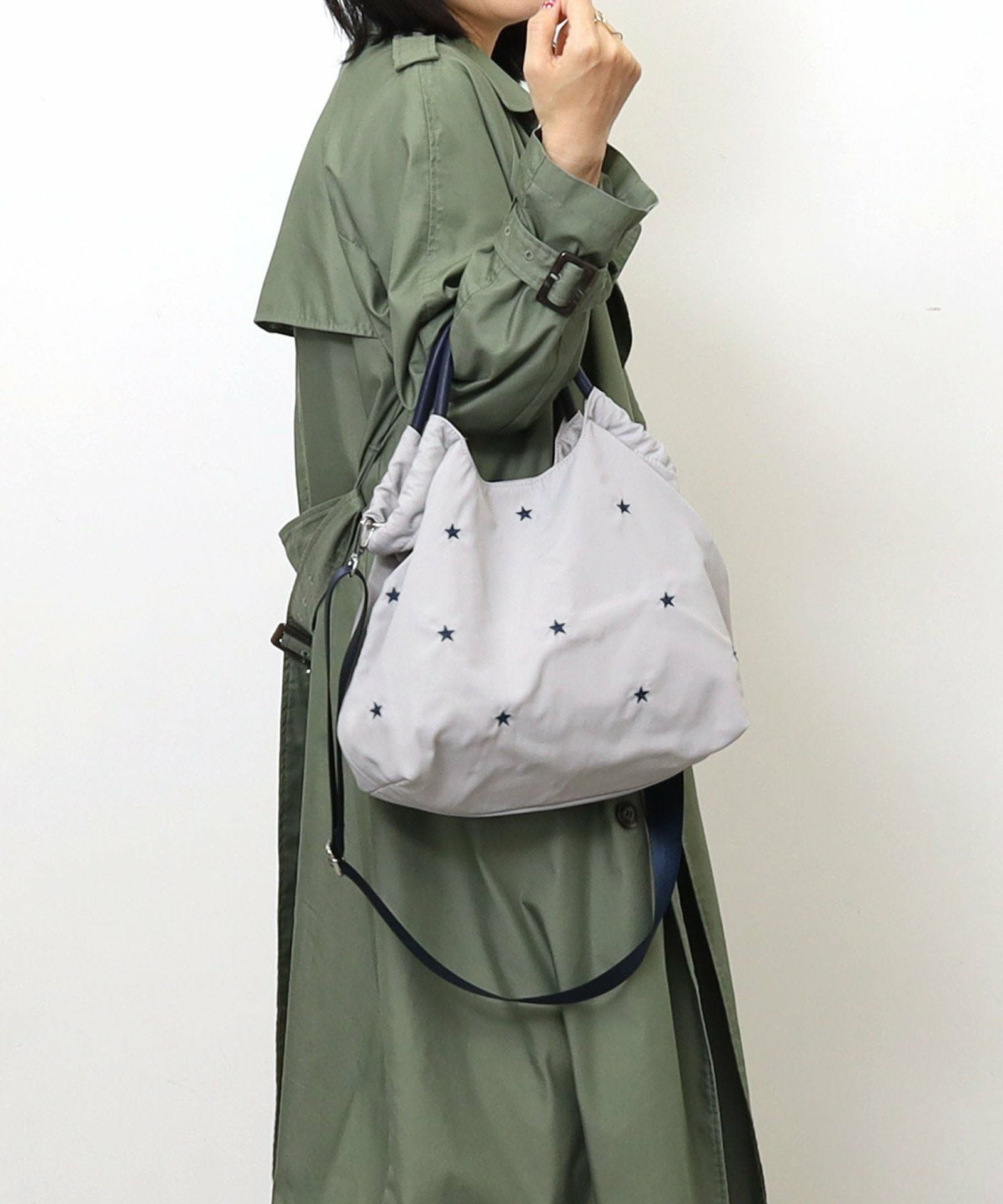 スーパーSALE】20％OFF 星柄刺繍軽量2WAYトートバッグ 定番FG