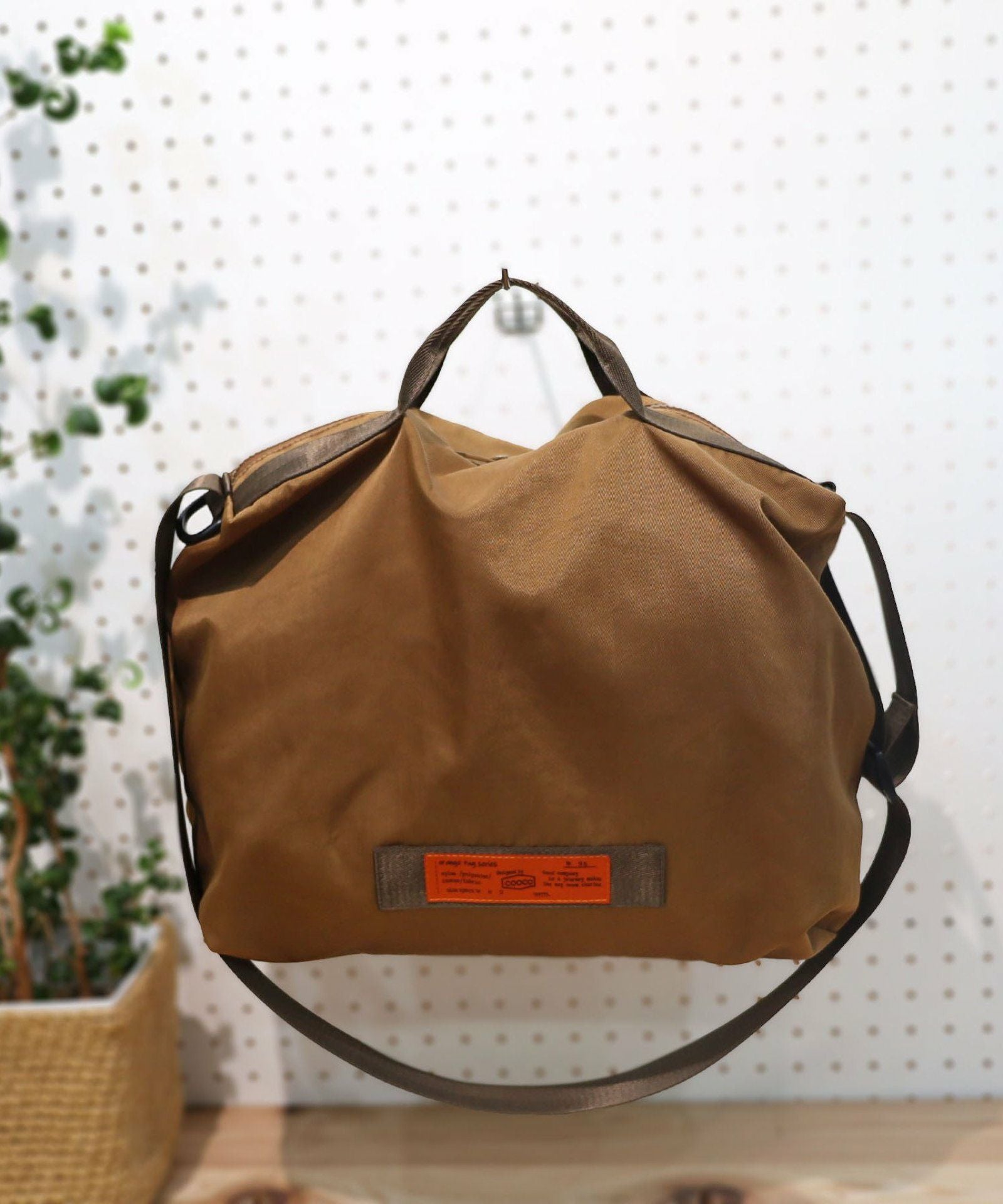 orange tag 撥水ショルダーバッグ／A4対応 定番FG | COO ONLINE
