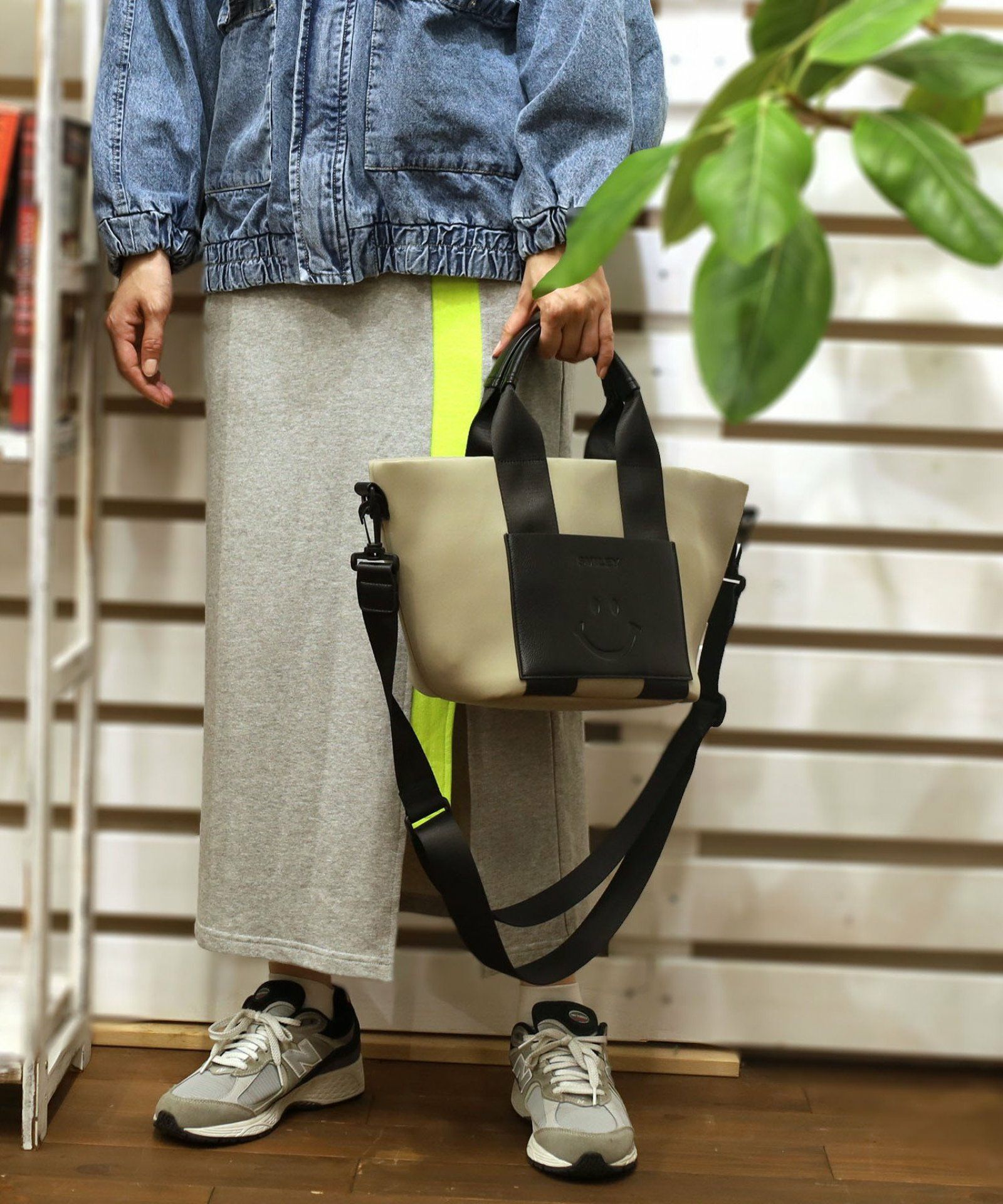 ☆SUMMER SALE☆【OUTLET SALE】 SMILEY ダイバー素材2WAY