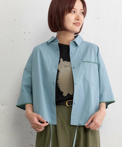 ブルー