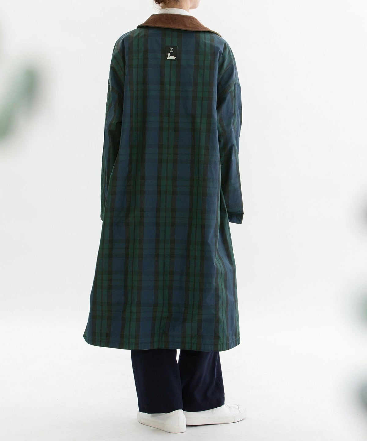 モデル身長：167cm（ウラ面）