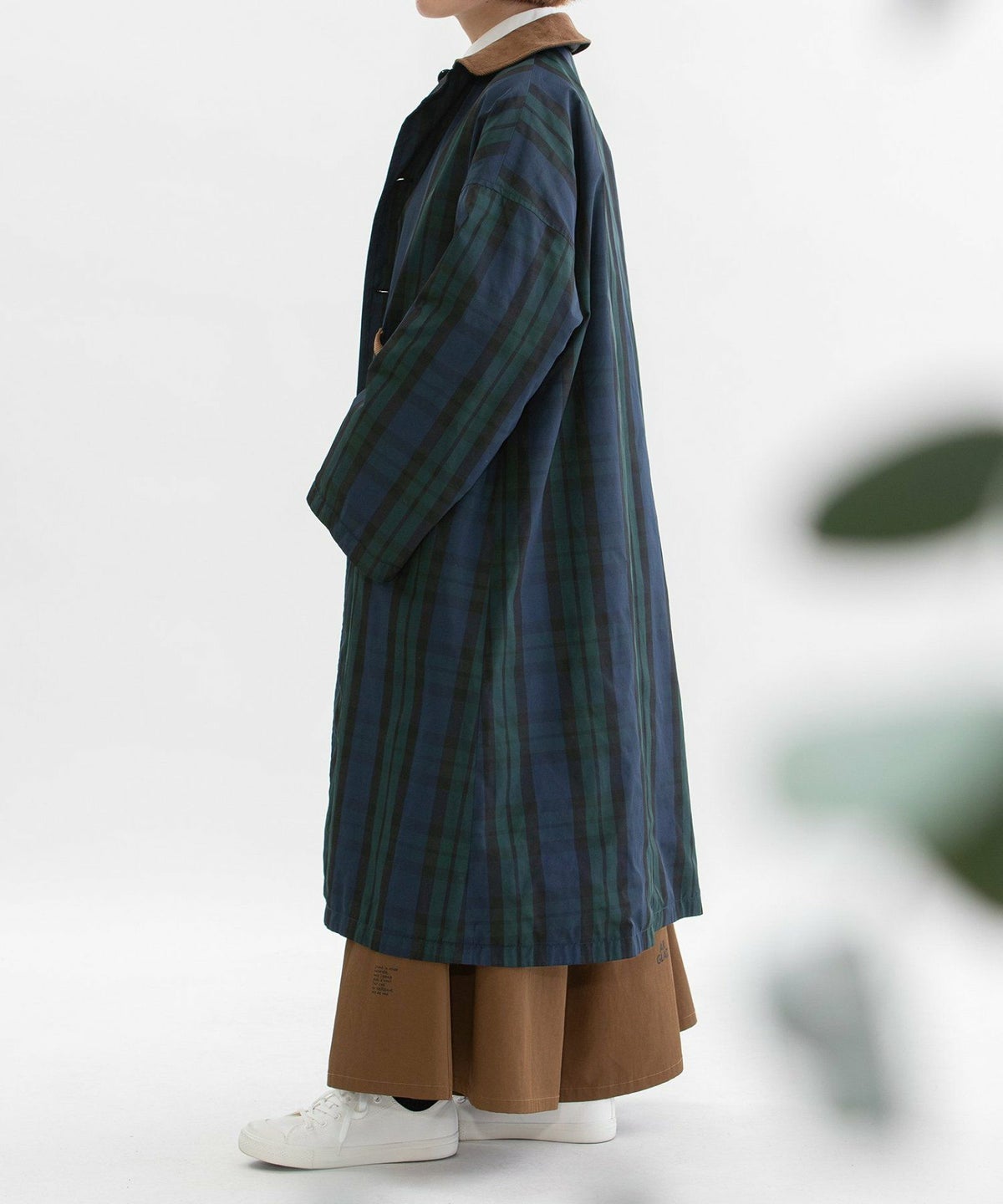 モデル身長：160cm（ウラ面）