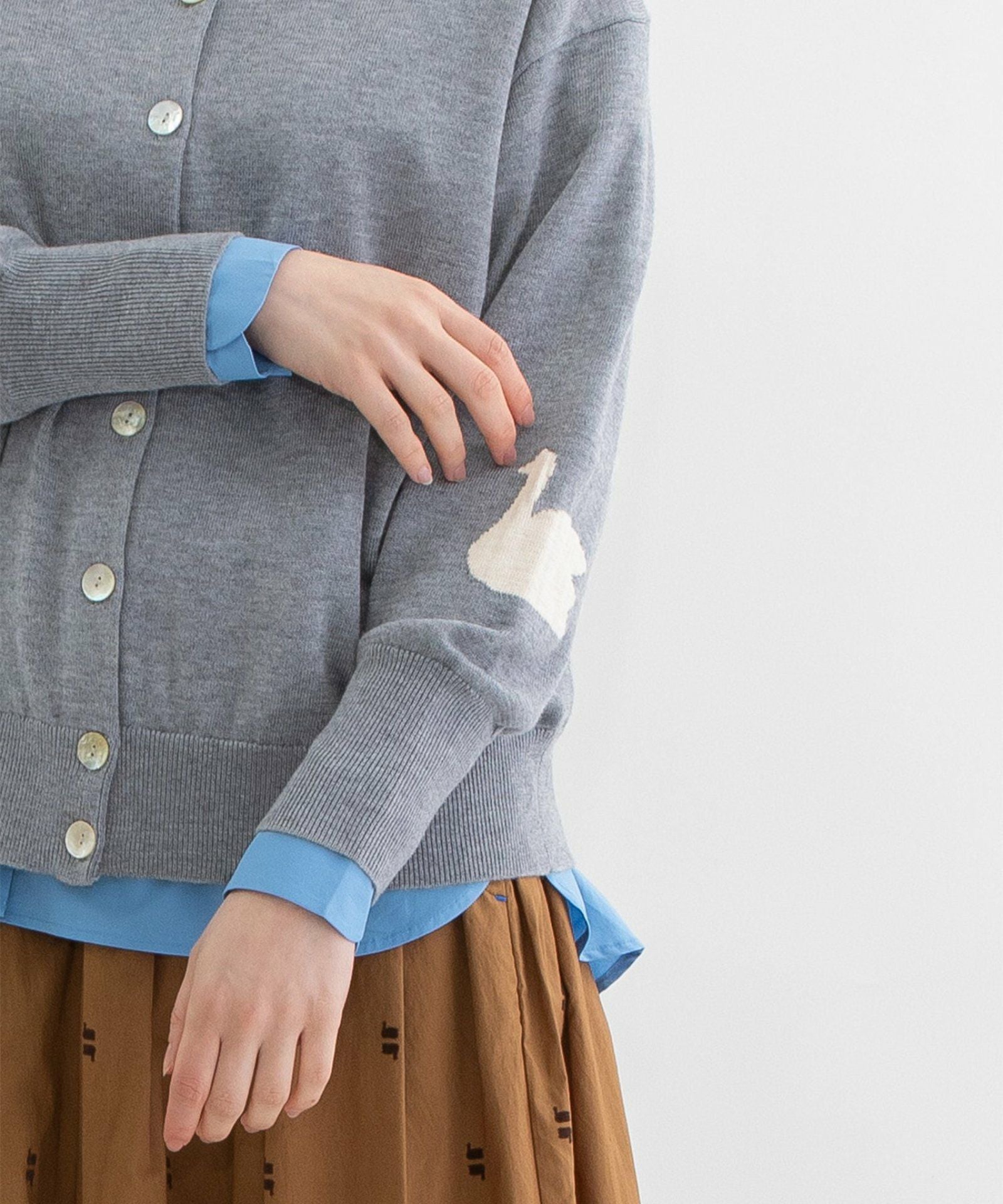 WINTER SALE】左袖スワンインターシャクルーカーディガン | COO ONLINE