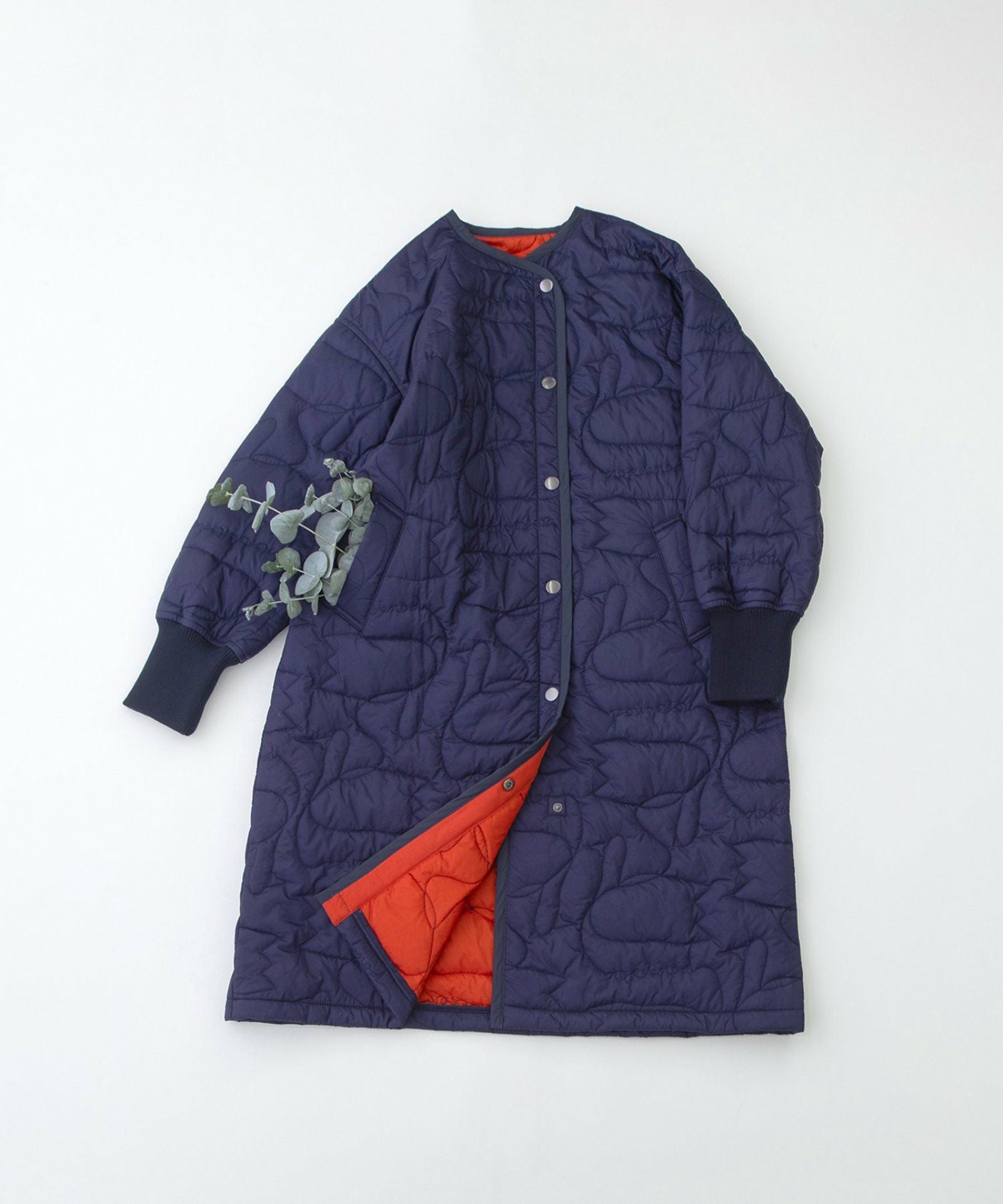 WINTER SALE】ノーカラースワンキルティングロングコート | COO ONLINE