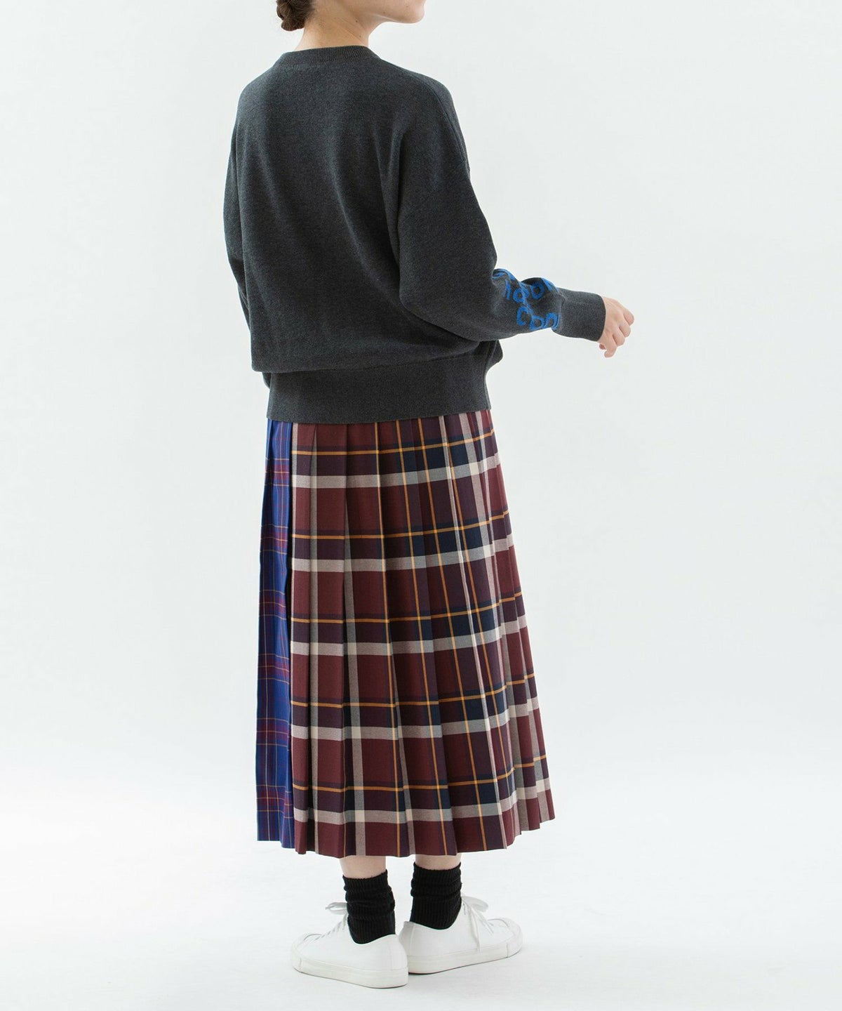 モデル身長：167cm（ボルドー）