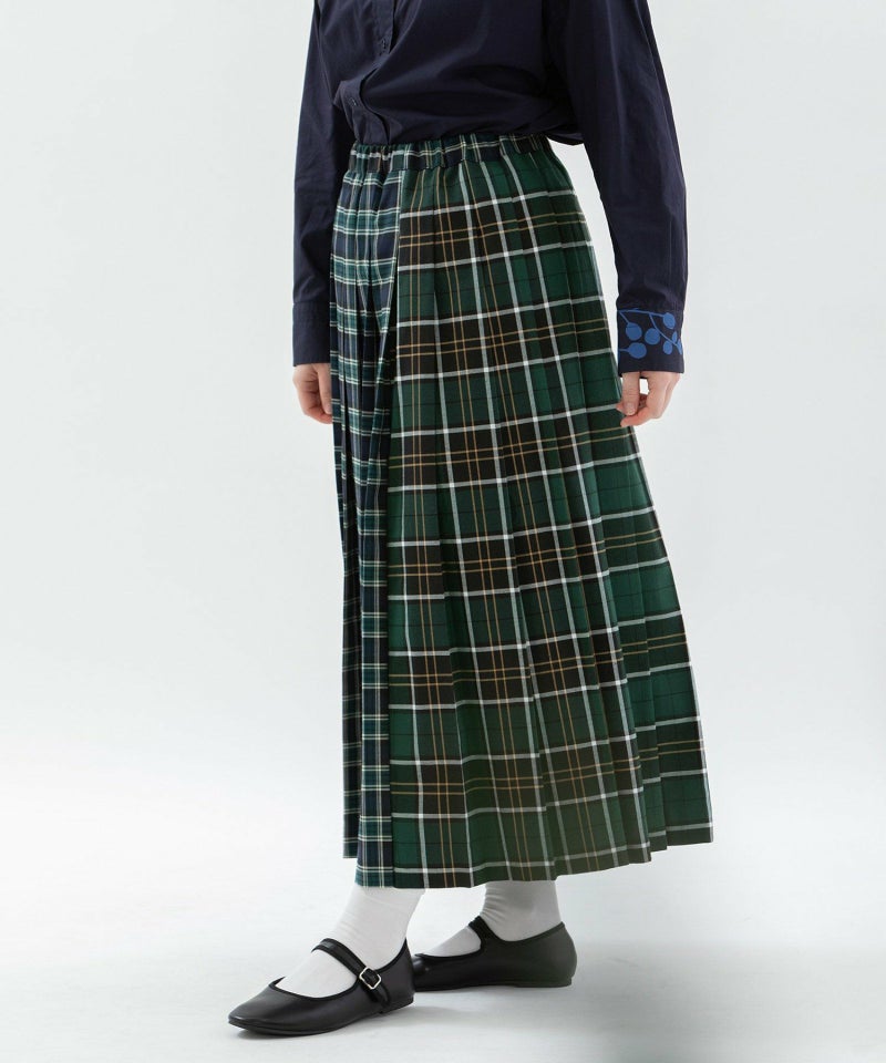 モデル身長：160cm（ダークグリーン）