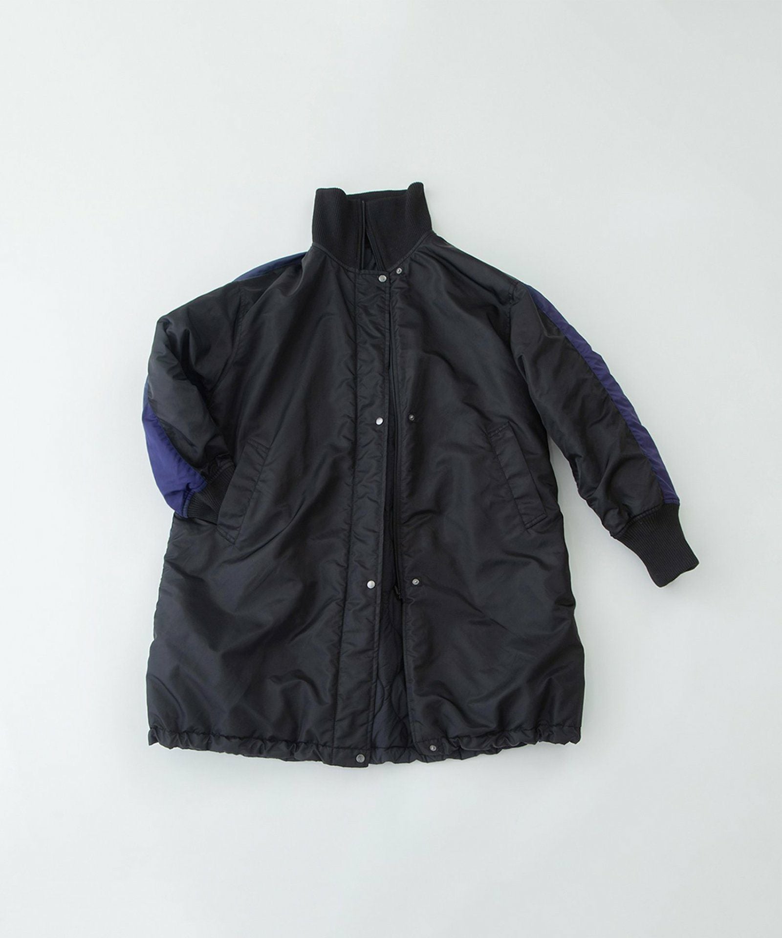 MORE PRICE DOWN】ナイロンツイルバイカラーリバーシブルコート | COO