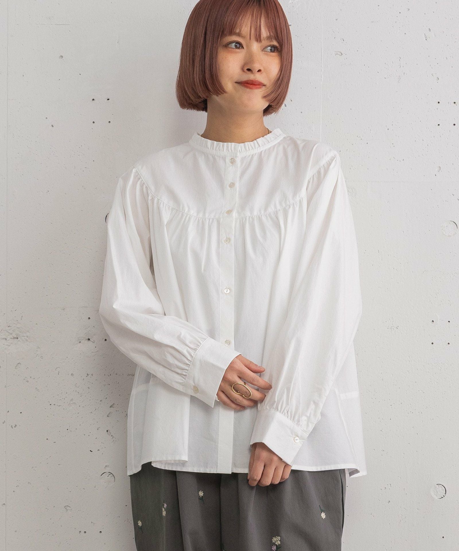 SUMMER SALE】スタンドフリルラウンドヨークブラウス | COO ONLINE