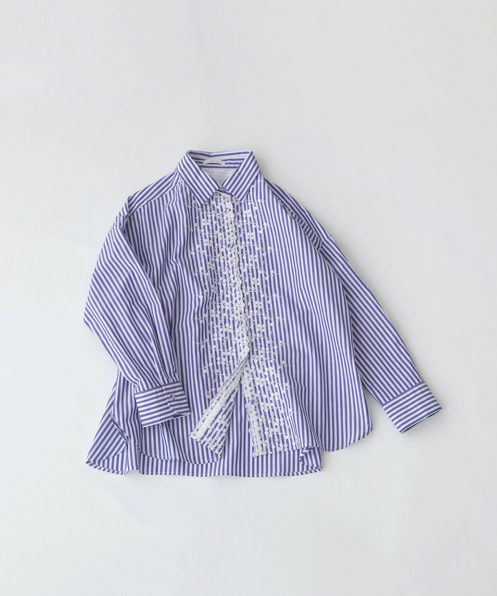 PRE SALE＞フロント刺繍オーバーサイズシャツ | COO ONLINE